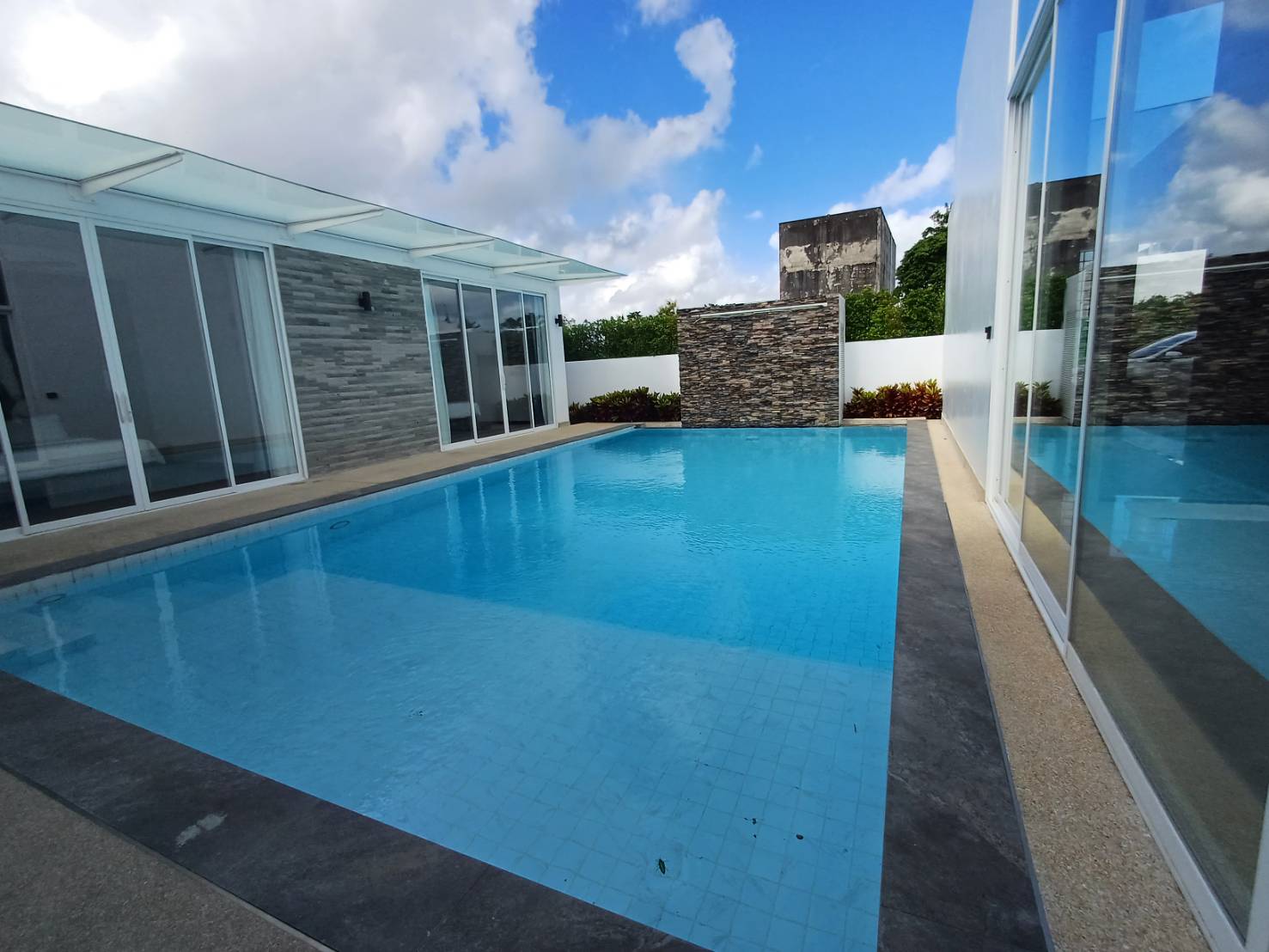 For Rent : Rawai, Private Pool Villa, 4 bedrooms 4 bathrooms