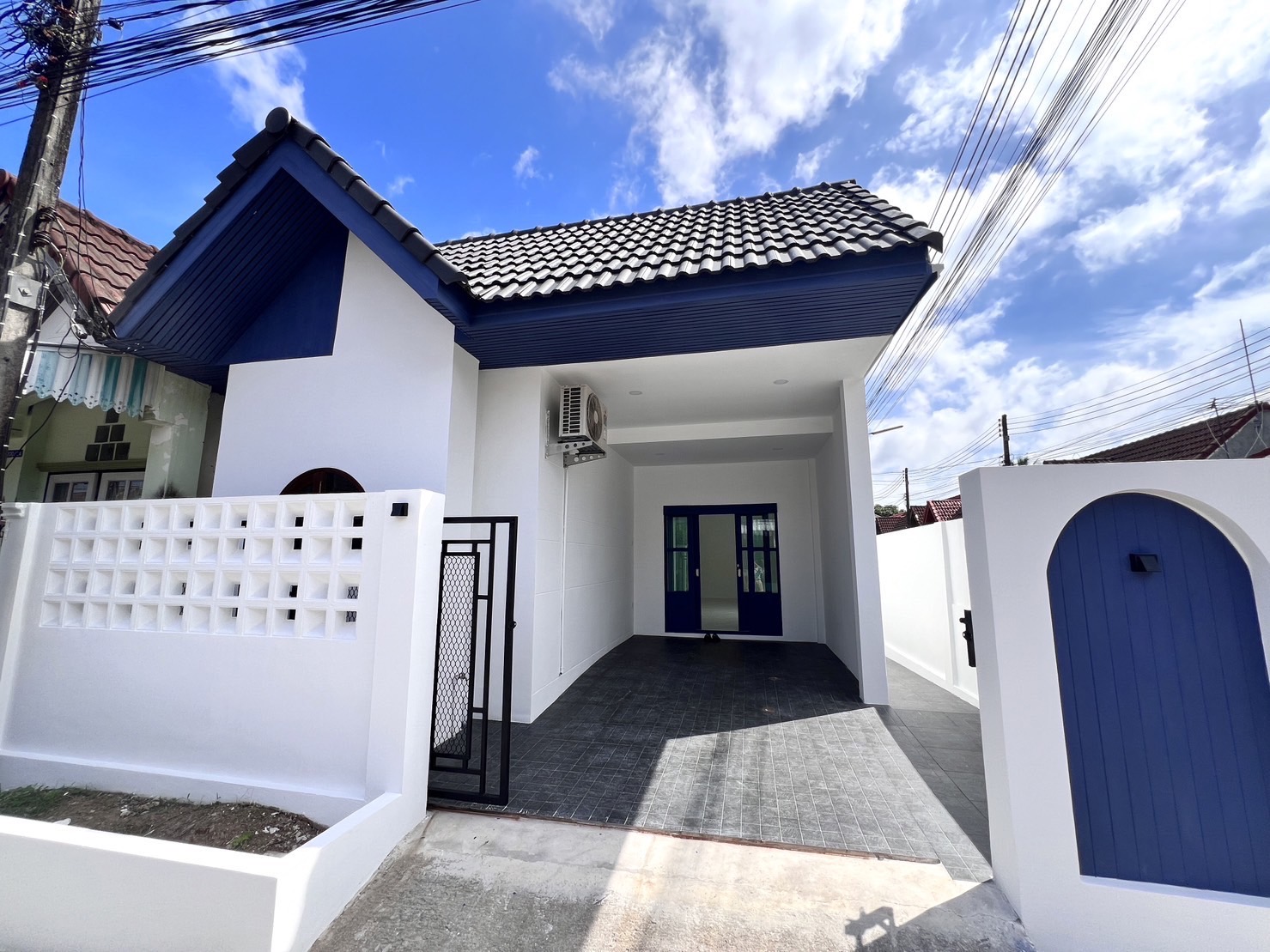 For Sales : Thalang, Town House @Phet Ladda Village, 2 Bedrooms, 1 Bathroom