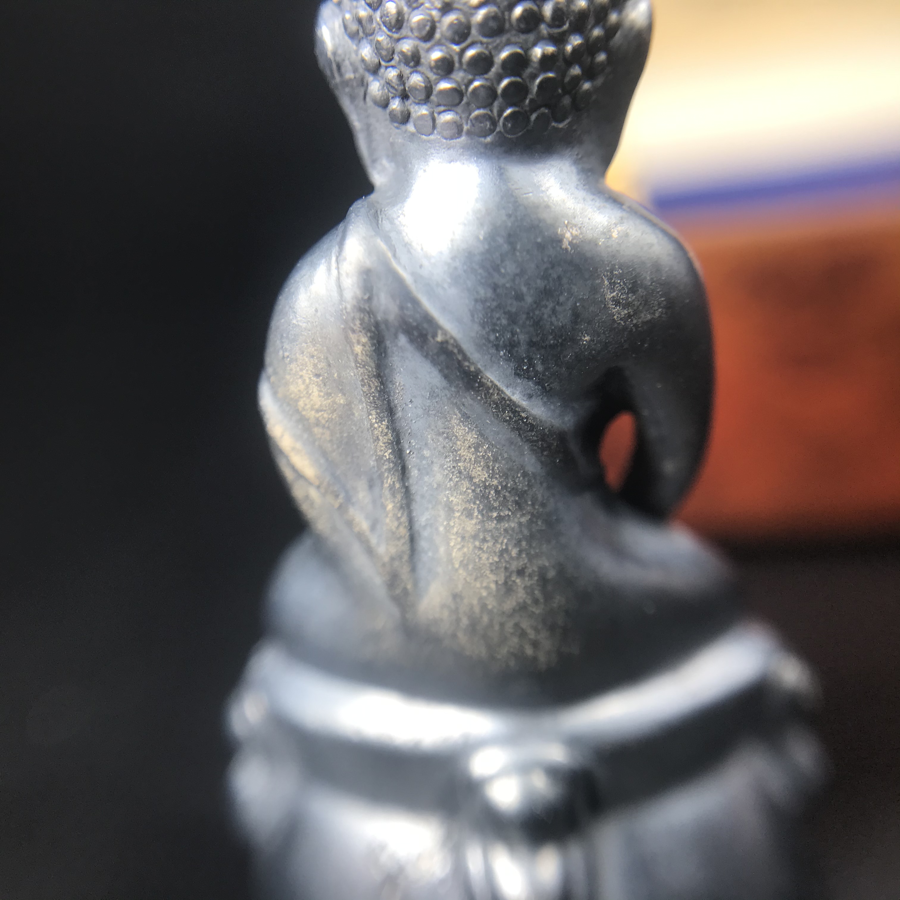 พระกริ่งสมเด็จญาณ วัดบวรนิเวศวิหาร เนื้อเงินบริสุทธิ์ 92.5% ตรากาญจนาภิเษกทองคำ+พระชัยวัฒน์ไพรีพินาศ เนื้อทองคำ พระราชทานแจกเมื่อ 3 ตุลาคม 2538 มาพร้อม กล่องลายไม้สุดหรู(ครบชุด หายาก)