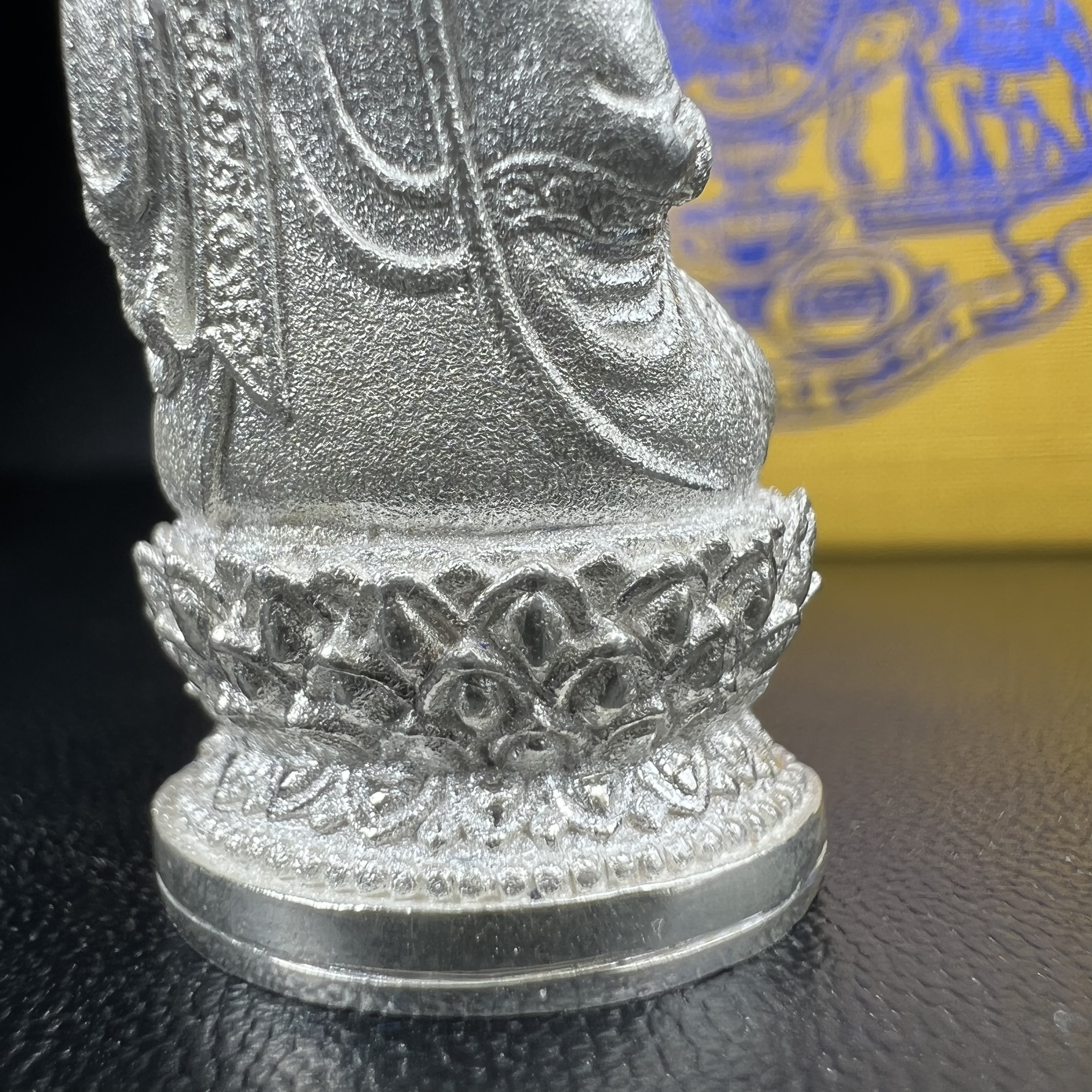 พระกริ่งจีน "ต้าเยิ่นถะ" (เนื้อเงิน) รุ่น กาญจนาภิเษก ครองราชย์ 50 ปี วัดบวรนิเวศวิหาร ปี2538 (คัดสภาพสวยเดิม พิธีใหญ่ พุทธศิลป์งดงาม)1 ใน 6001 องค์