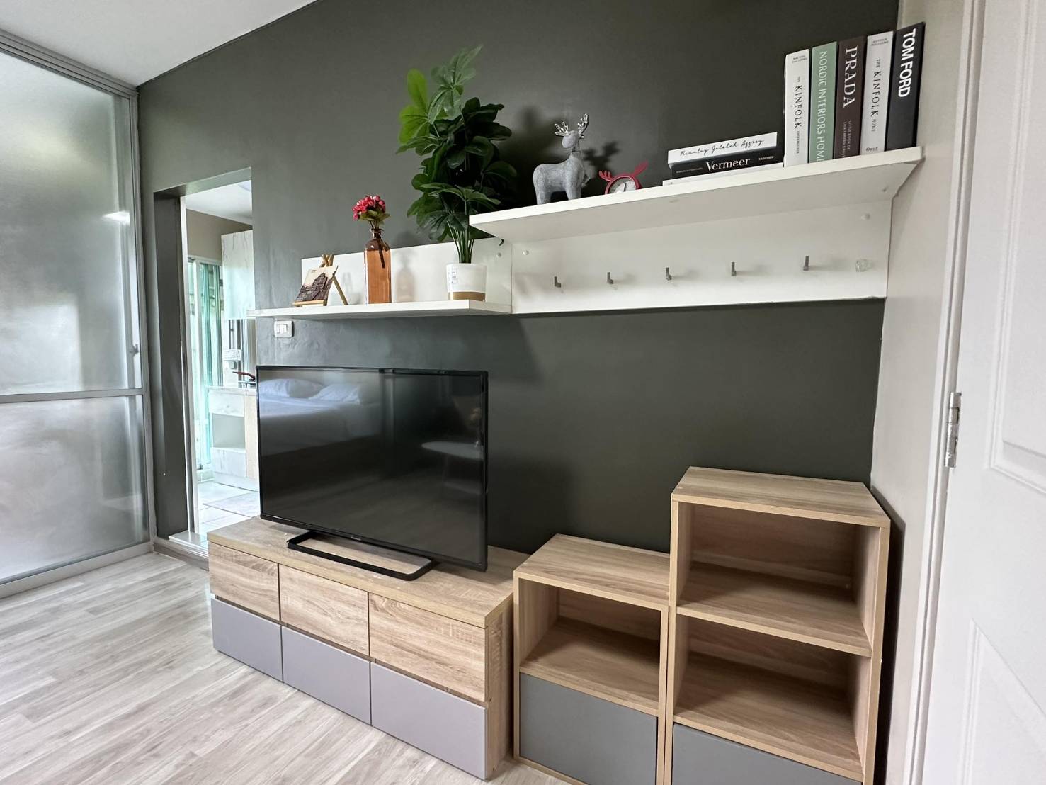 For Rent : Kathu, Dcondo Kathu-Patong, 1 bedroom, 4th flr.