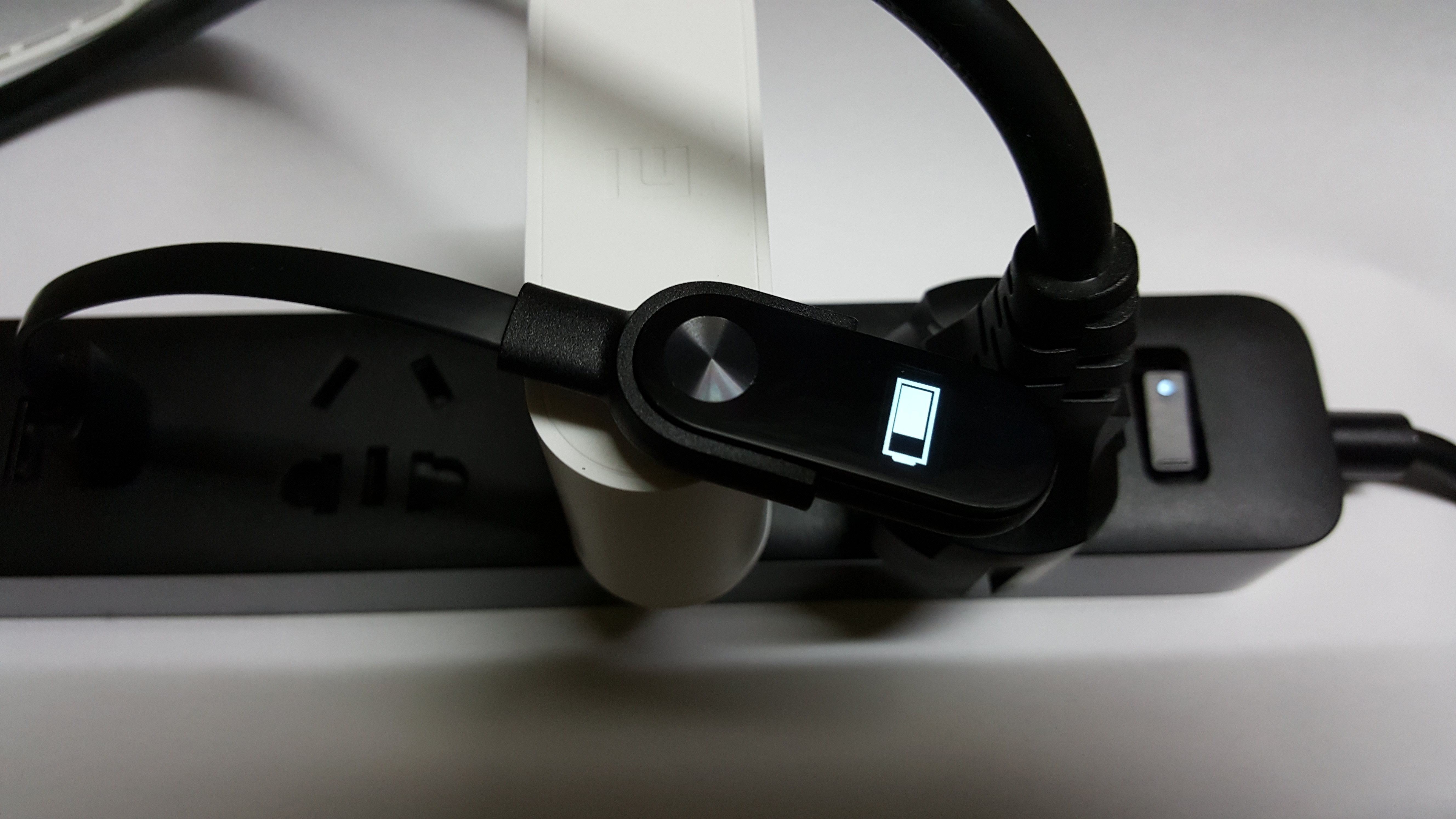 Mi Band 2 ล็อตผลิตใหม่ รับประกัน 1ปีโดยตรงจาก Xiaomi ประเทศไทย