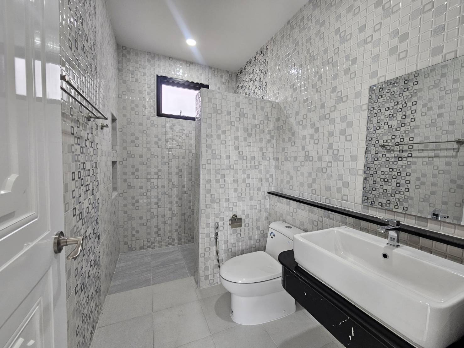 For Rent : Thalang, Newly Pool Villa near Robinson Thalang, 3 bedrooms 2 bathrooms