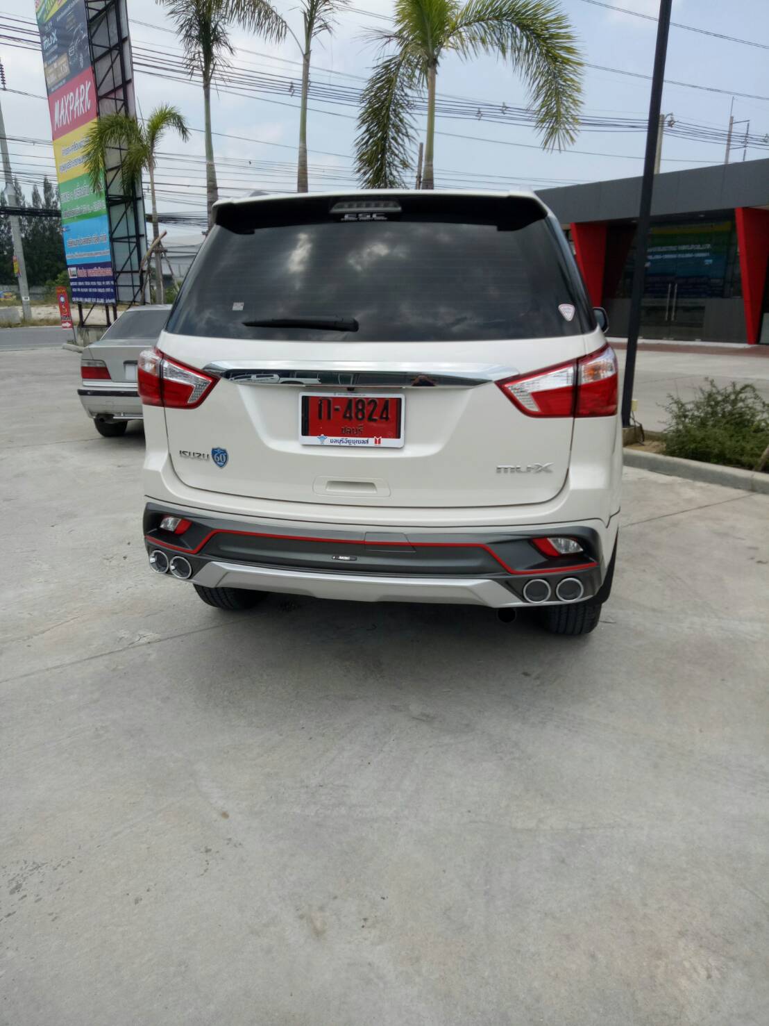 Isuzu MU-X 2017 Amotriz Bodykits