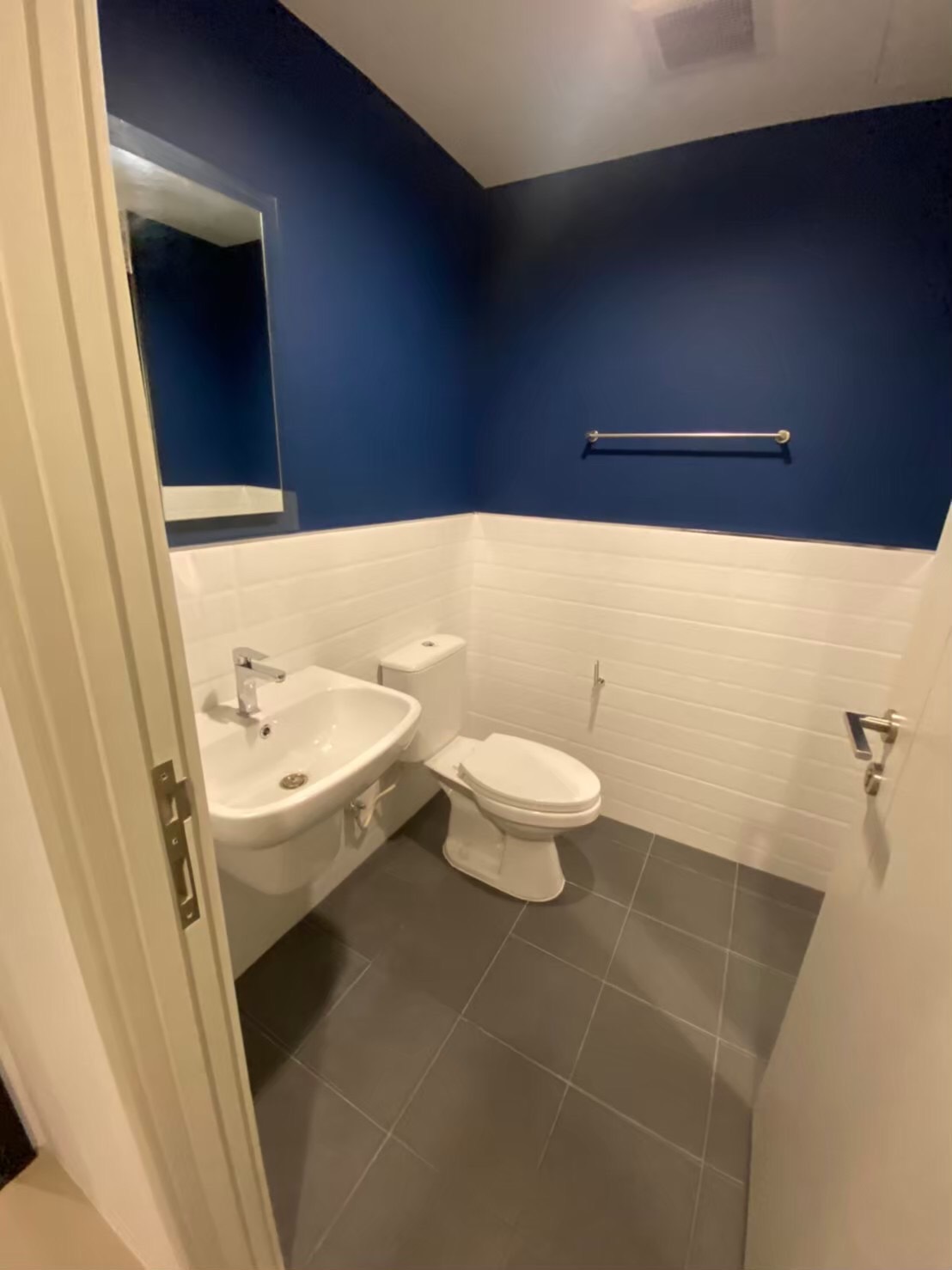 For Rent : Wichit, The Base Central Phuket, Studio room, 4th flr.