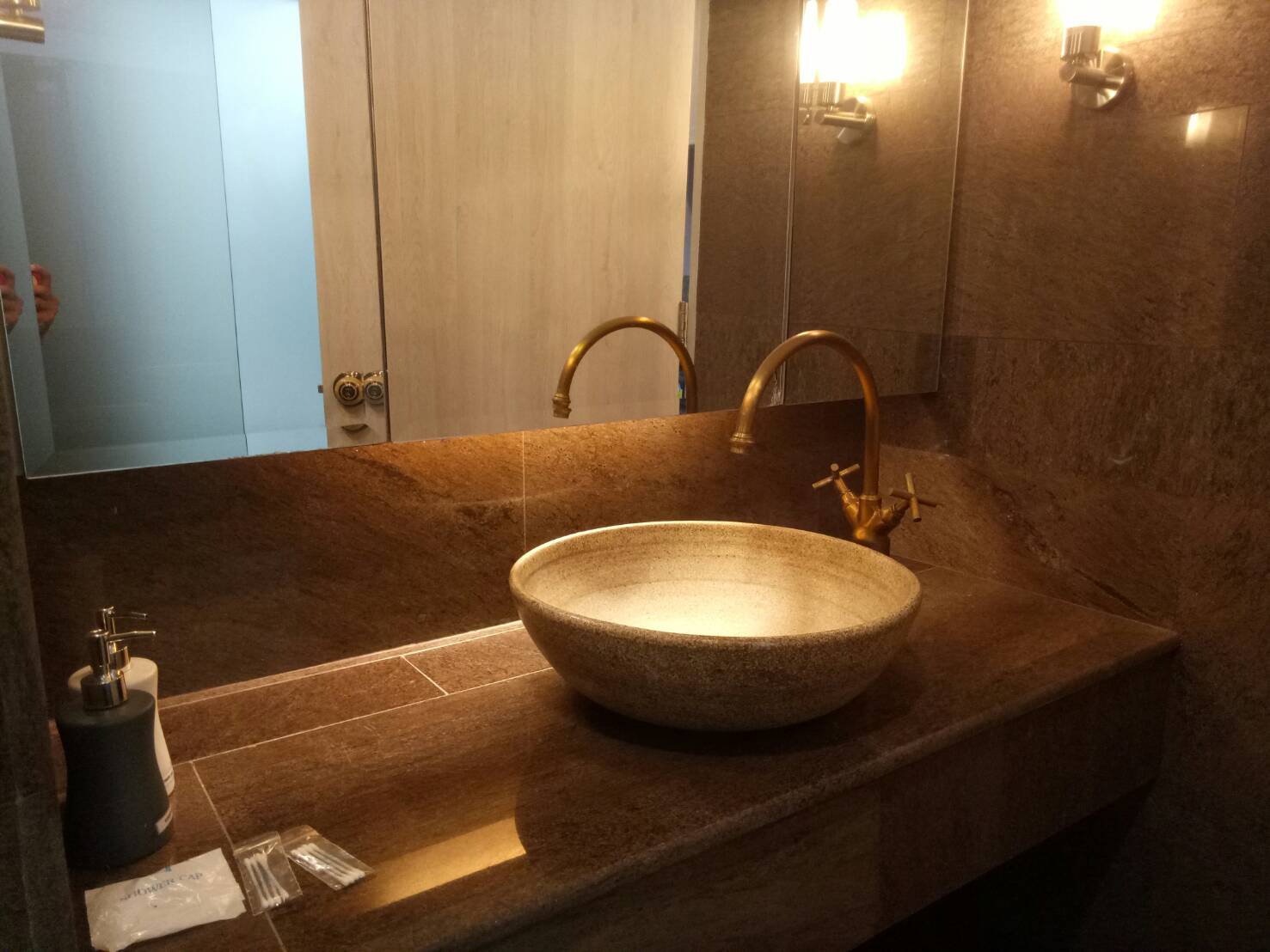 For Rent : Kathu The Green Golf Residence Condominium Studioroom 48 Sq.m 2nd Floor, Green view