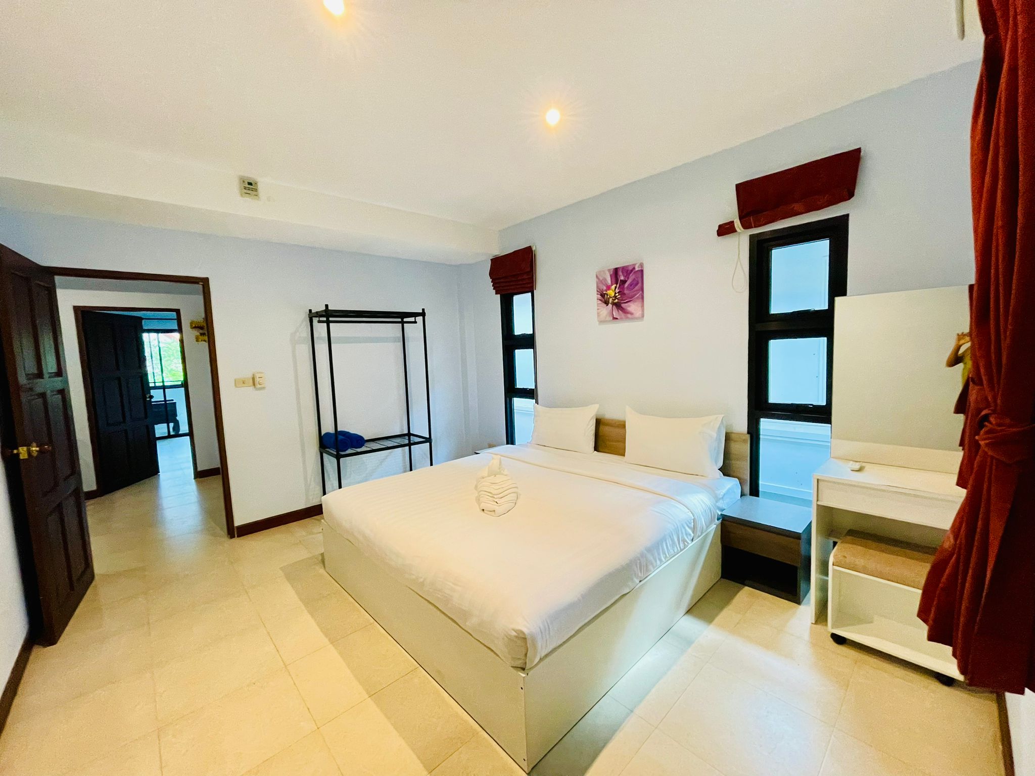 For Rent : Kata, 2-Storey Twin House, 3 bedrooms 3 bathrooms