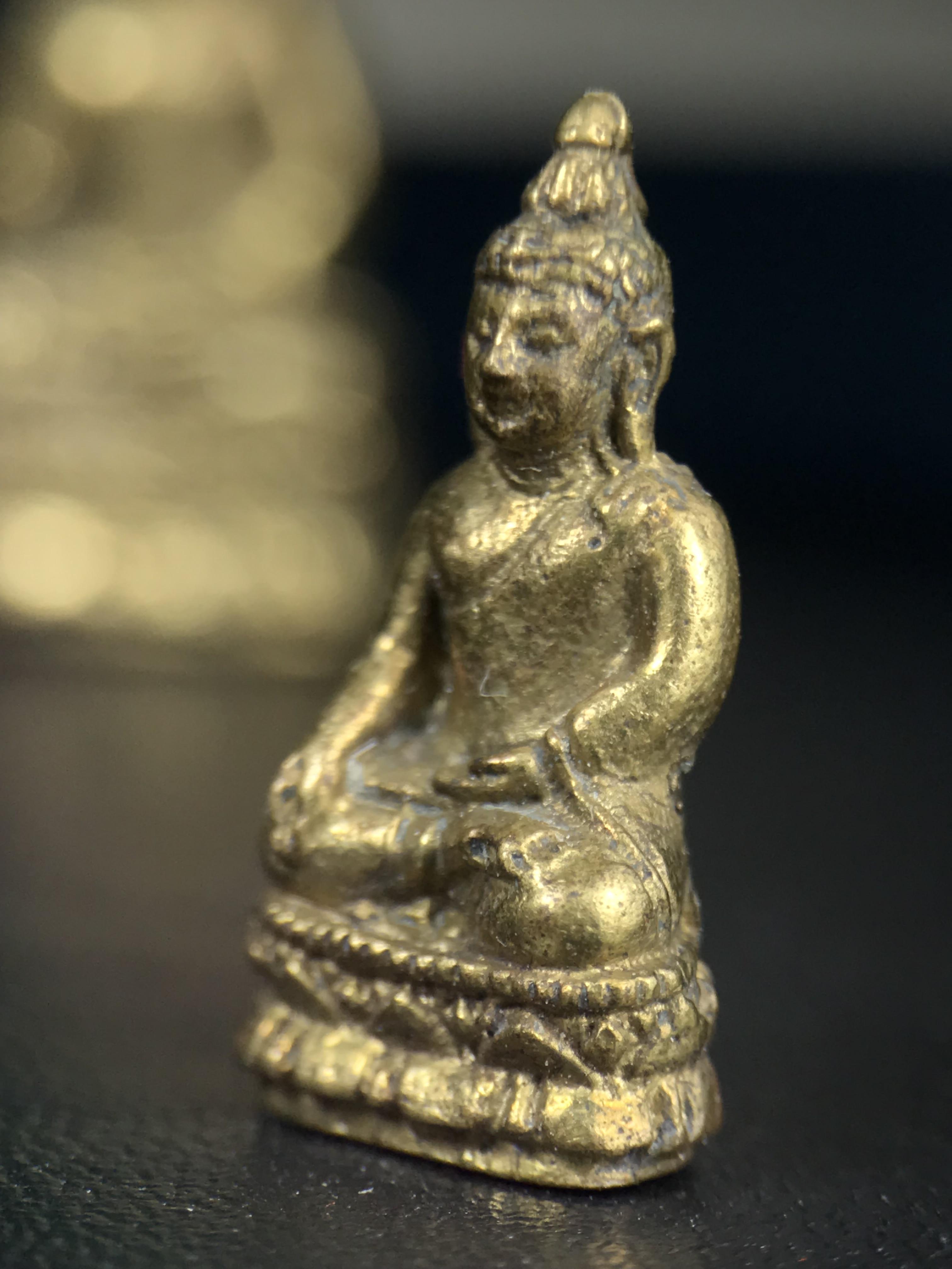 พระกริ่ง-พระชัยวัฒน์ไพรีพินาศ วัดบวรนิเวศวิหาร รุ่นผ้าป่าสิงห์บุรีปี2528(ชนวนมวลสารไพรีรุ่นแรก)(1ใน1500ชุด)สภาพสวยพร้อมกล่องบรรจุเดิมชุดกรรมการรับพระราชทานจากสมเด็จพระเทพในวโรกาสเด็จพระราชดำเนินทรงประกอบพิธีวางศิลาฤกษ์พระอุโบสถวัดตรีทศเทพวรวิหาร(หายากมาก)