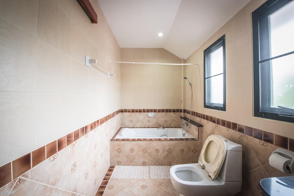 Phuket Chalong Beautifyl Private Pool Villa for Rent