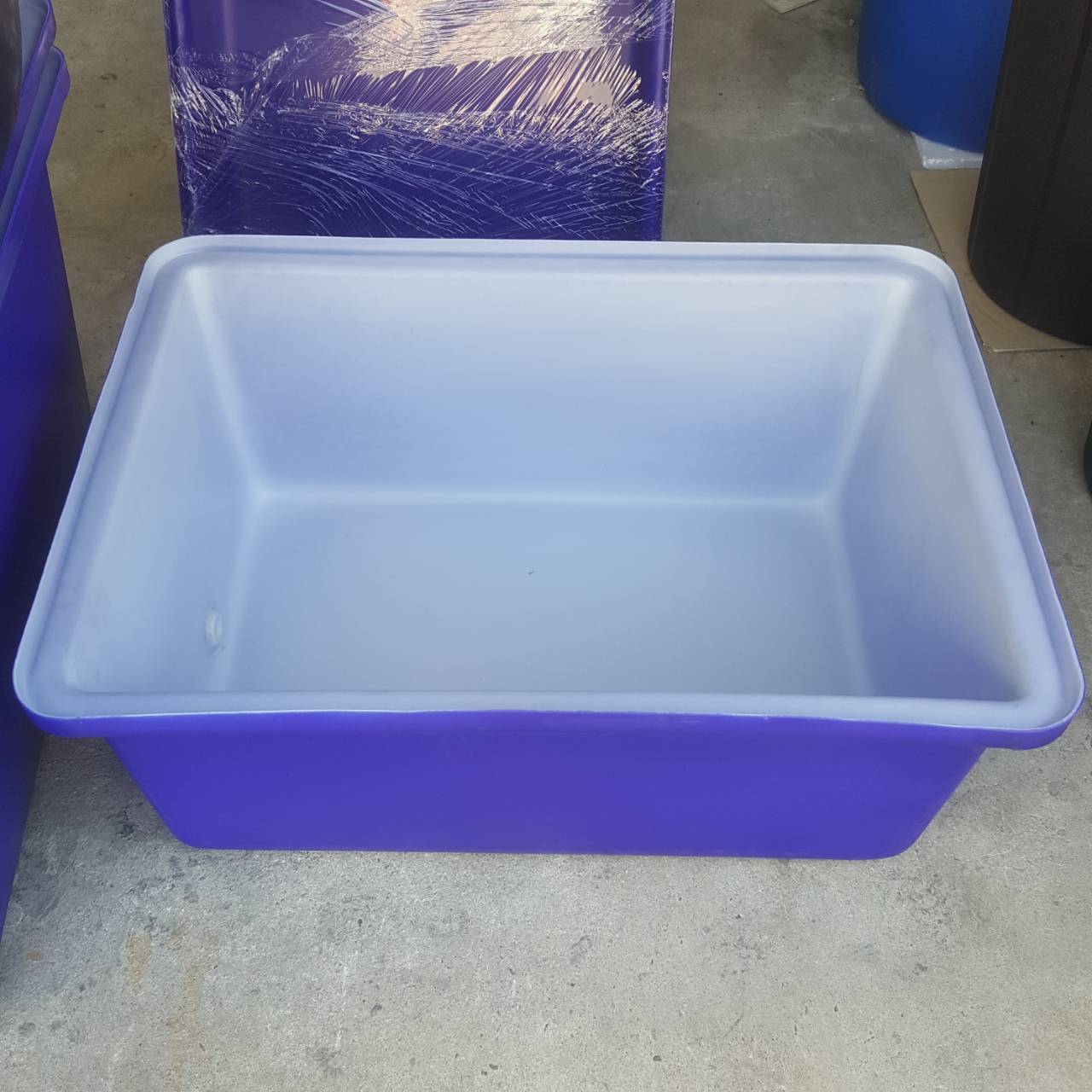 กระบะเหลี่ยม 200 ลิตร