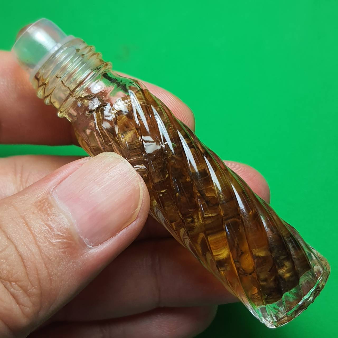 ของเสน่ห์ น้ำมันเสน่ห์ ว่านดอกทองแท้ตัวเมีย ว่านดอกทอง วานดอกทอง น้ำมันดอกทอง ดอกทอง