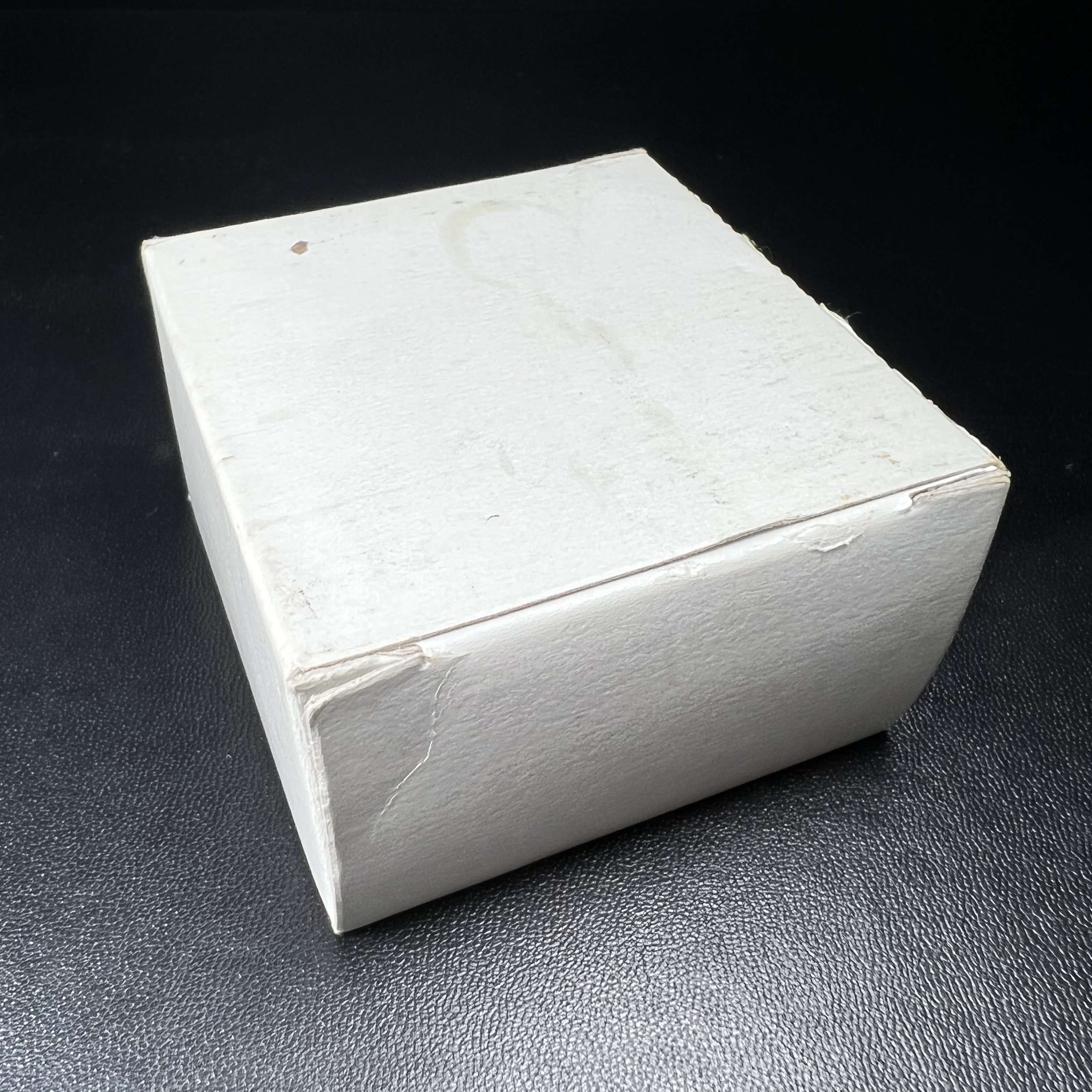 พระกริ่งพระพุทธชินสีห์ ภปร. (รุ่น2) เนื้อทองแดง กองทุนฟันเทียมพระราชทาน ในวโรกาสมหามงคล 80 พรรษา ปี 2550 (1 ใน 7499 องค์)