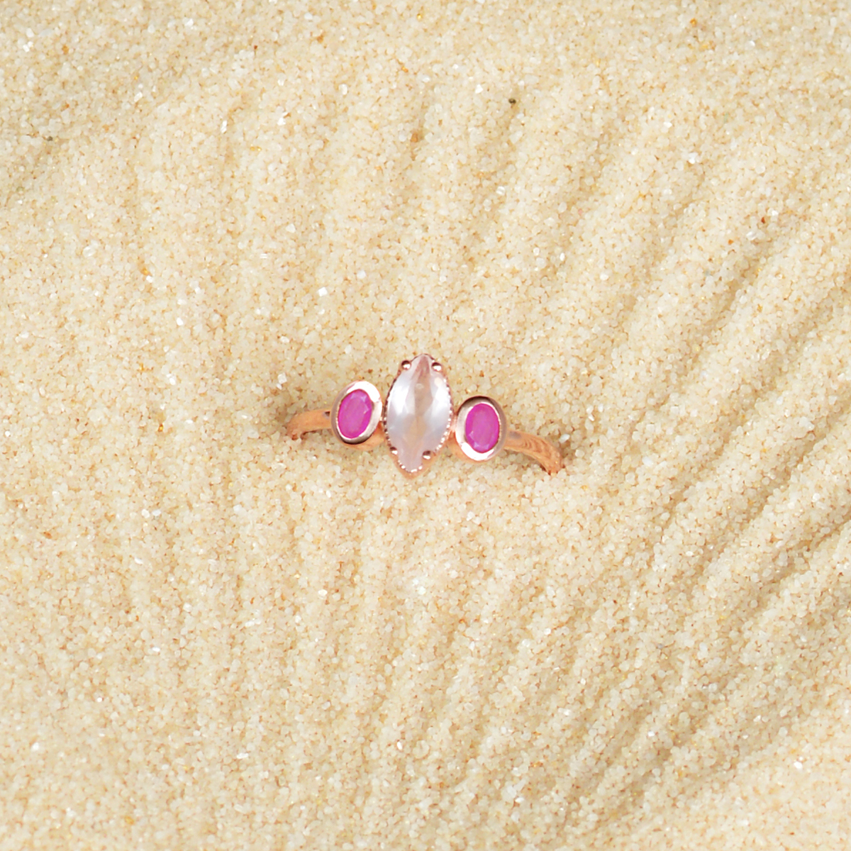 แหวนพลอยแท้รูปทรงมาร์คีย์ Marquise gemstone rings Magic collection