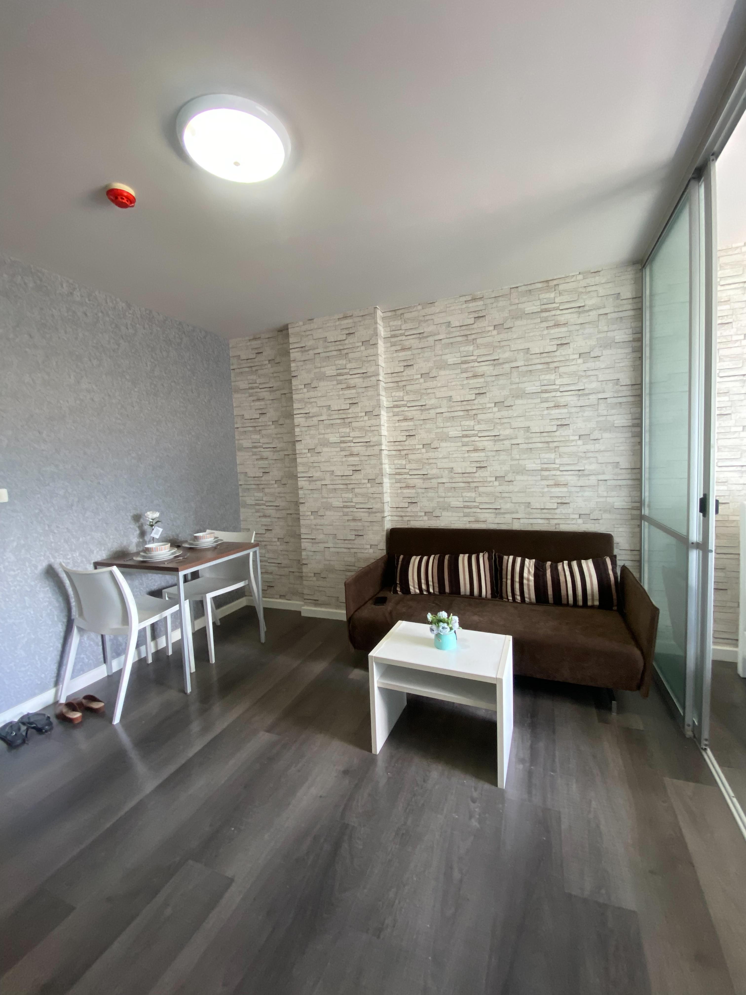 For Rent : Kathu, Dcondo Mine, 1 bedroom 1 bathroom, 5th flr.