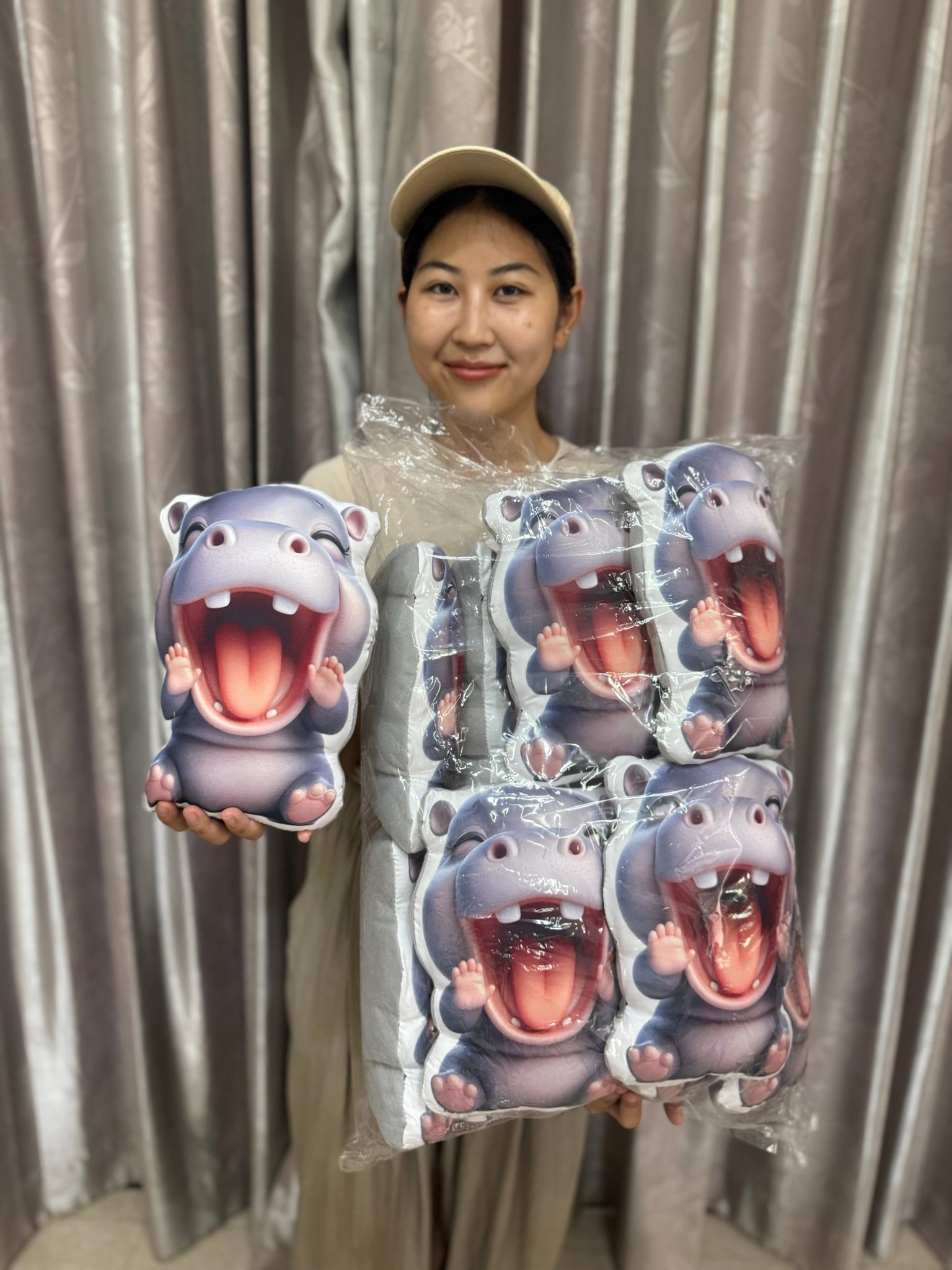 ตุ๊กตาน้องฮิปโป ยกโหลสุดคุ้ม