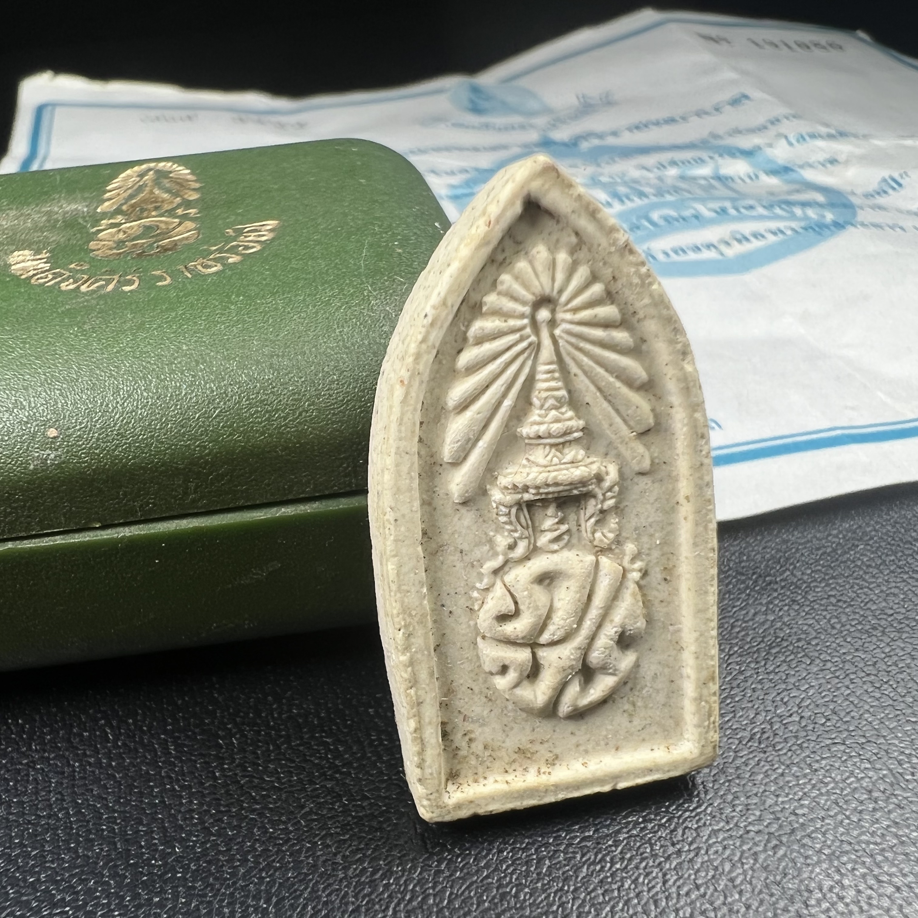 สมเด็จศิริราชร้อยปี หลัง ภปร. ปี 2531 ที่ระลึกครบ 100ปี โรงพยาบาลศิริราช ในหลวงรัชกาลที่9พระราชทานผงจิตรลดา(พระดี พิธีใหญ่ ปีลึก เจตนาบริสุทธิ์ สุดยอดมวลสาร)กล่องครบพร้อมใบอนุโมทนาบุญเดิม หายาก