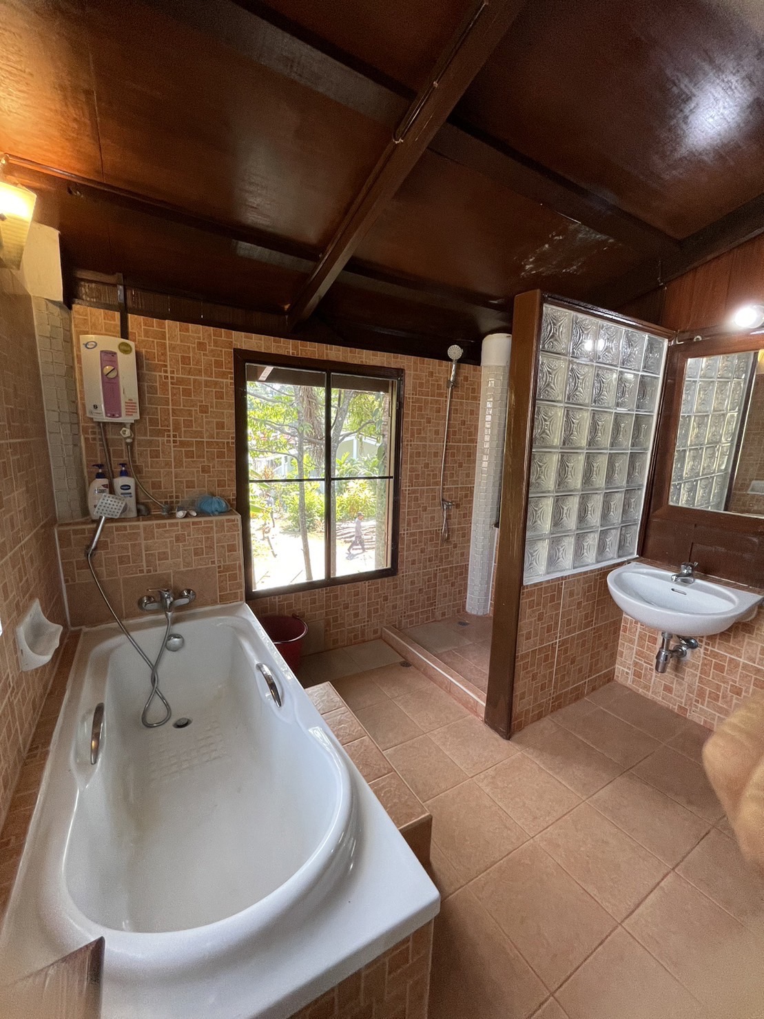 For Rent : Naiyang, 2-story Thai house, 2 Bedrooms 2 Bathrooms