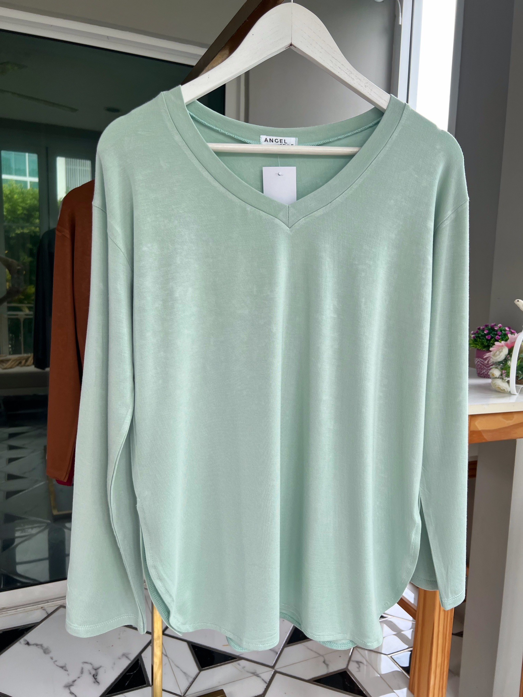 คอวีชายโค้ง