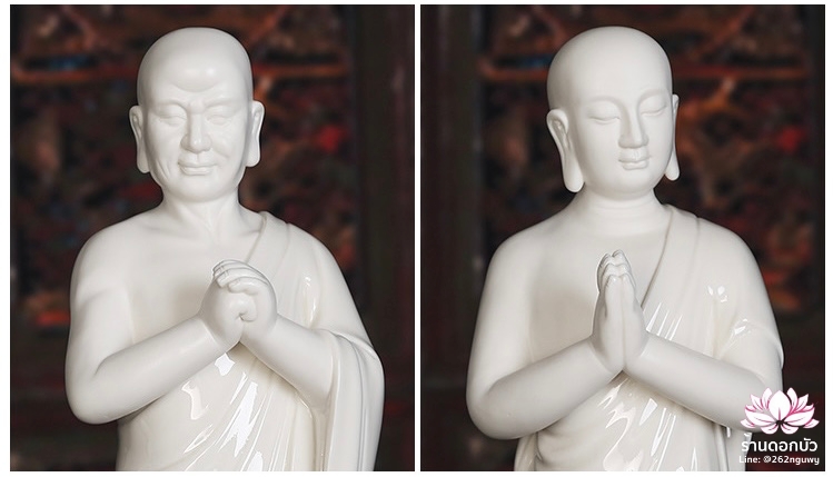 พระพุทธเจ้าและพระอัครสาวก พระมหากัสสปะและพระอานนท์ งานกระเบื้องฮกเกี้ยน สีขาวเคลือบเงา