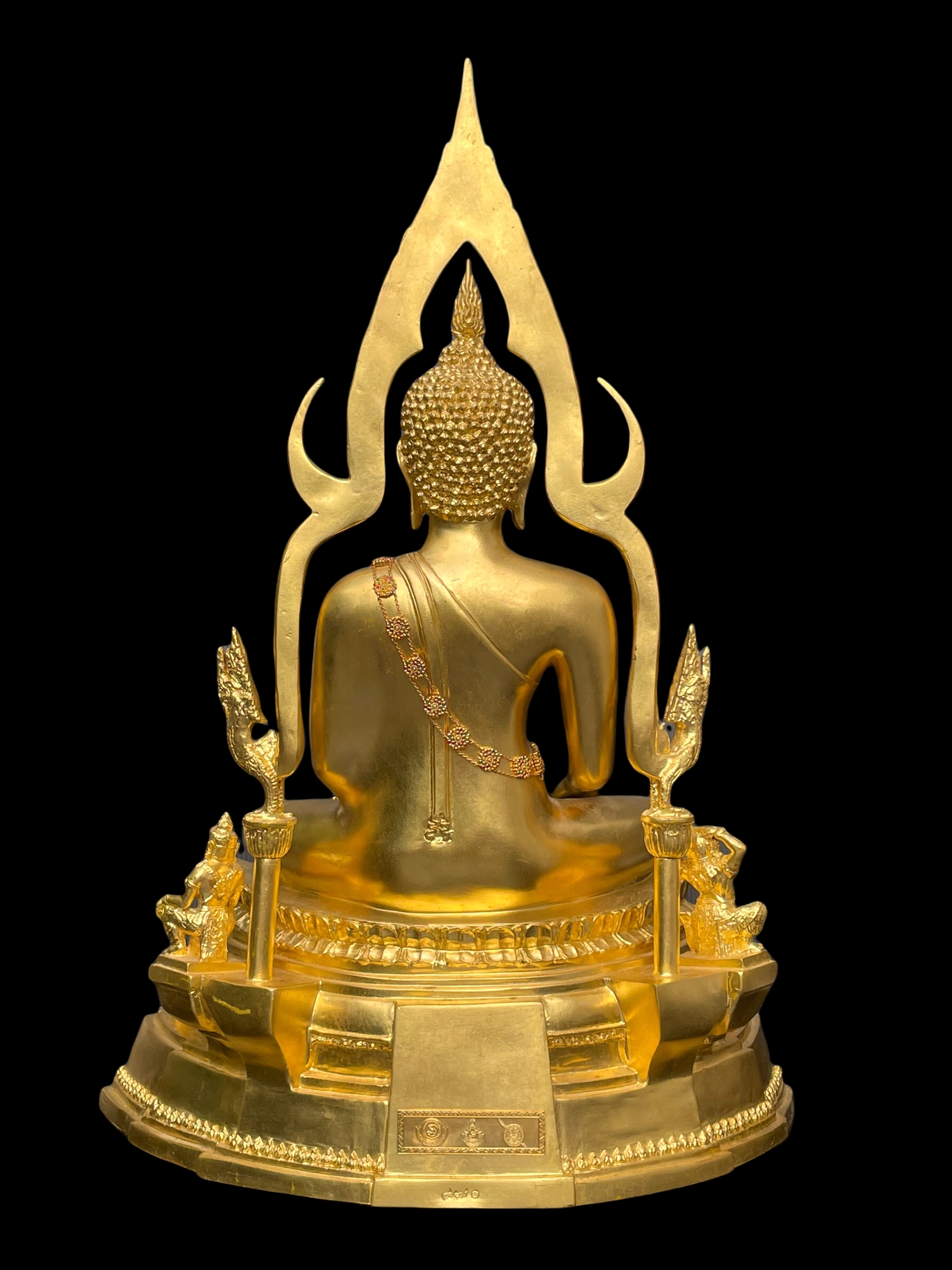 พระพุทธชินราช(จำลอง)ภปร. 84พรรษา เนื้อโลหะ ลงรักปิดทอง 100% ขนาดหน้าตัก 9 นิ้ว(ใต้ฐานบรรจุพระพุทธชินราชเนื้อผงพระราชทานมวลสาร จิตรลดาและเส้นพระเจ้า(เส้นผม))