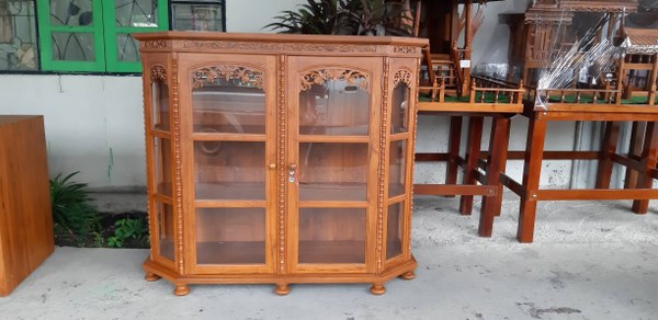 ตู้ 5 เหลี่ยมเตีย 50x145 สูง 120 ซม.