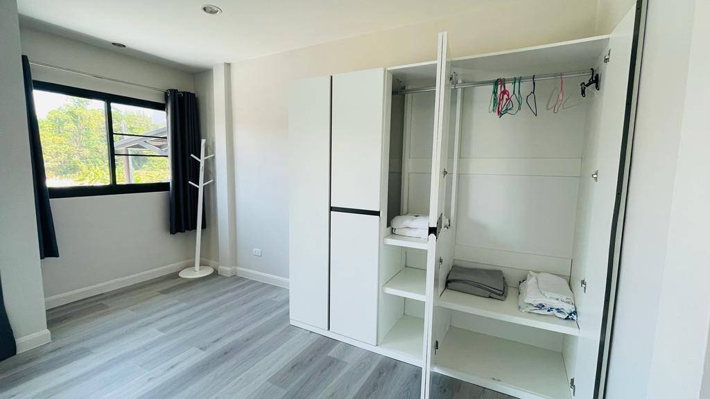 For Sales : Kathu, Private Pool Villa, 5 Bedrooms 6 Bathrooms