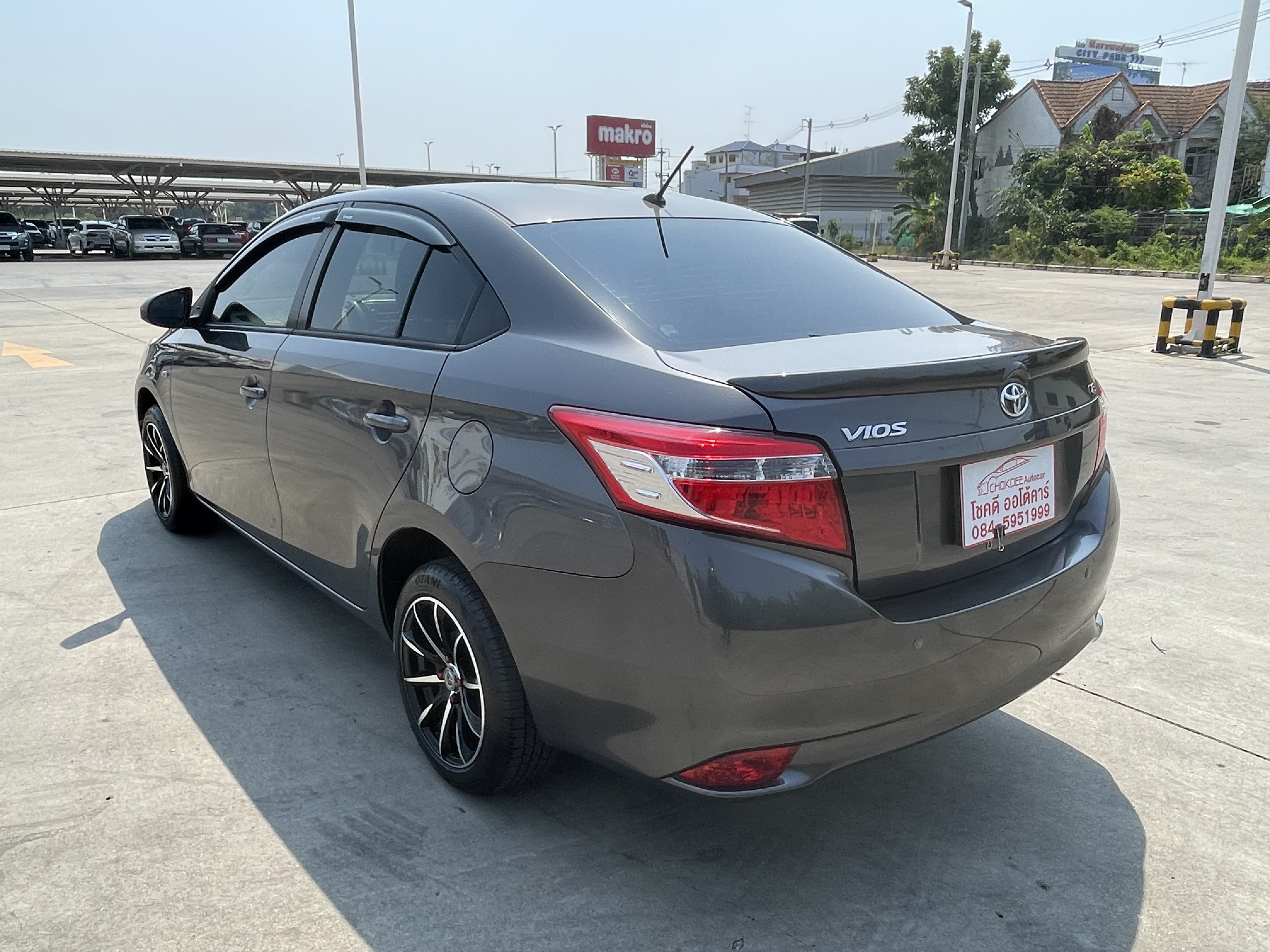 Toyota Vios 1.5 E At 2015 เทาดำ