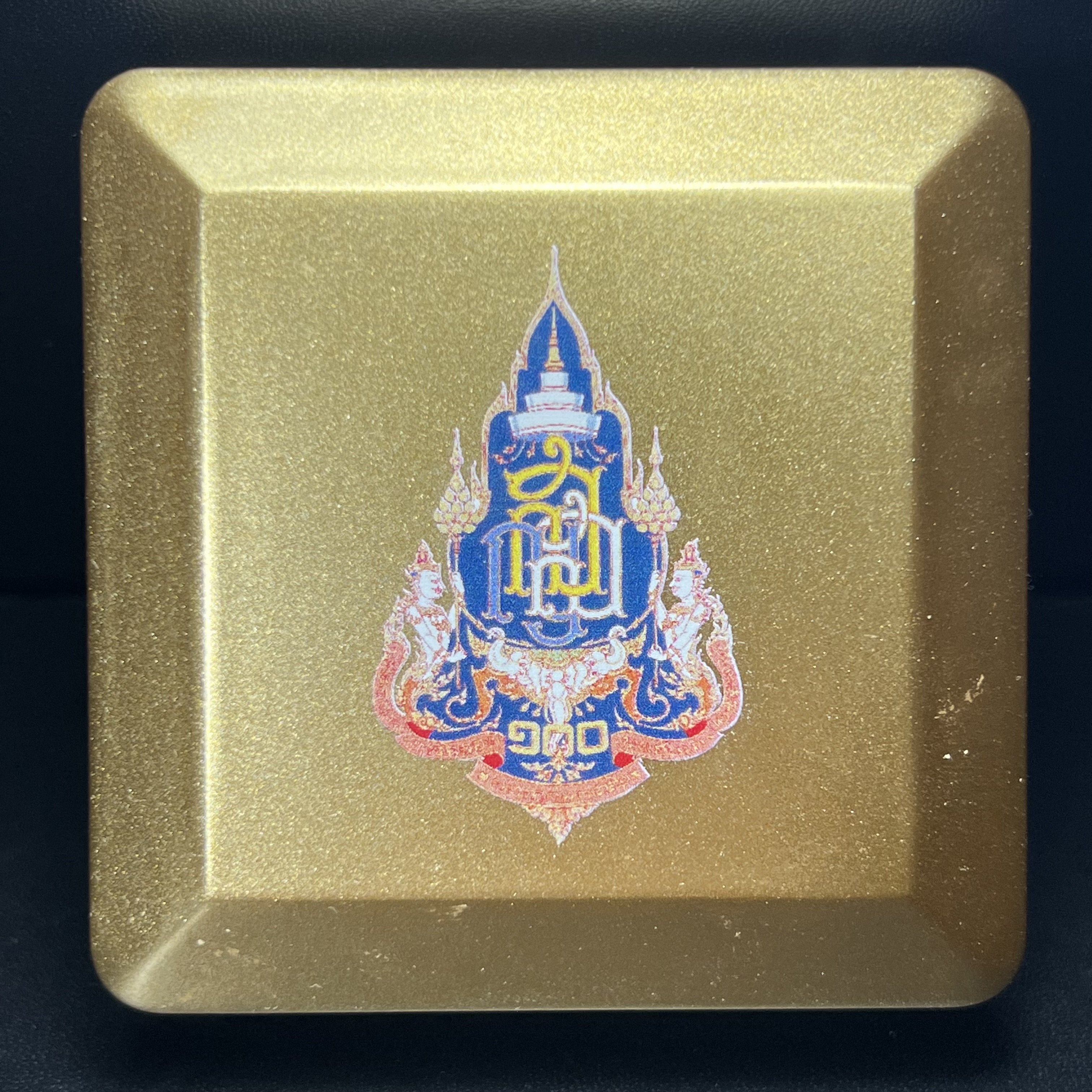 พระกริ่ง ๑ ศตวรรษ เนื้อนวโลหะ รุ่น ๑ ศตวรรษ (๑๐๐ ปี)สมเด็จพระญาณสังวร สมเด็จพระสังฆราช วัดบวรนิเวศวิหาร ปี2556(พระสวยงดงาม พิธีดี อีกหนึ่งรุ่นหายาก)1 ใน 2556 องค์