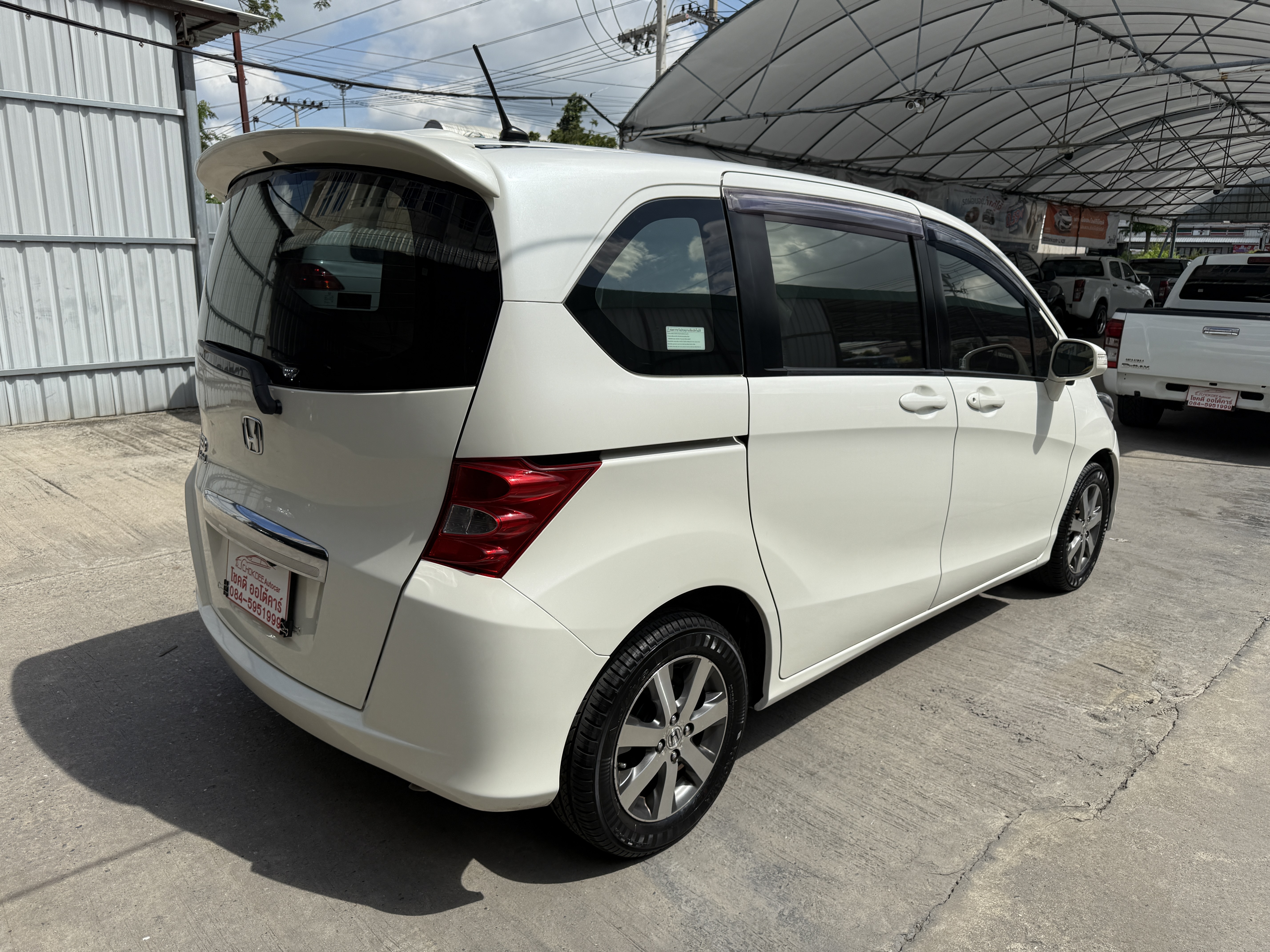 Honda Freed 1.5 E Limited At 2012 ขาวมุก