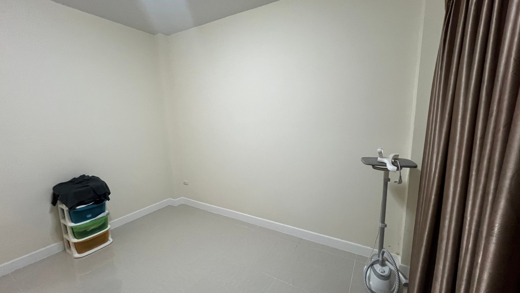 For Rent : Wichit, One-story semi-detached house, 3 bedrooms 2 bathrooms