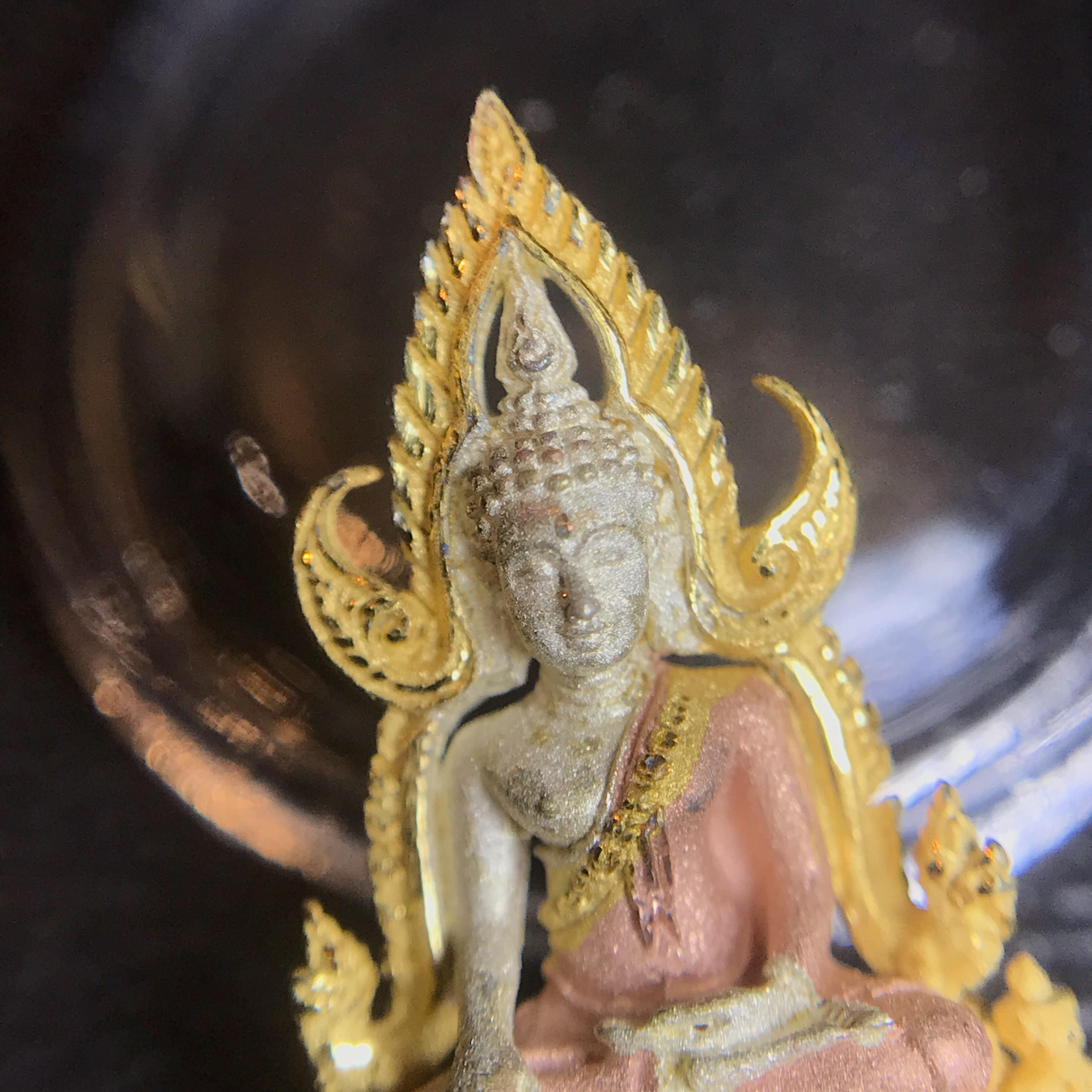 พระพุทธชินราช ภปร. โครงการ "เพราะแผ่นดินนี้ คือ แผ่นดินเกิด" ปี2548(รุ่นแรก) ลอยองค์ หน้าตัก 1/4 นิ้ว เนื้อเงินสามกษัตริย์