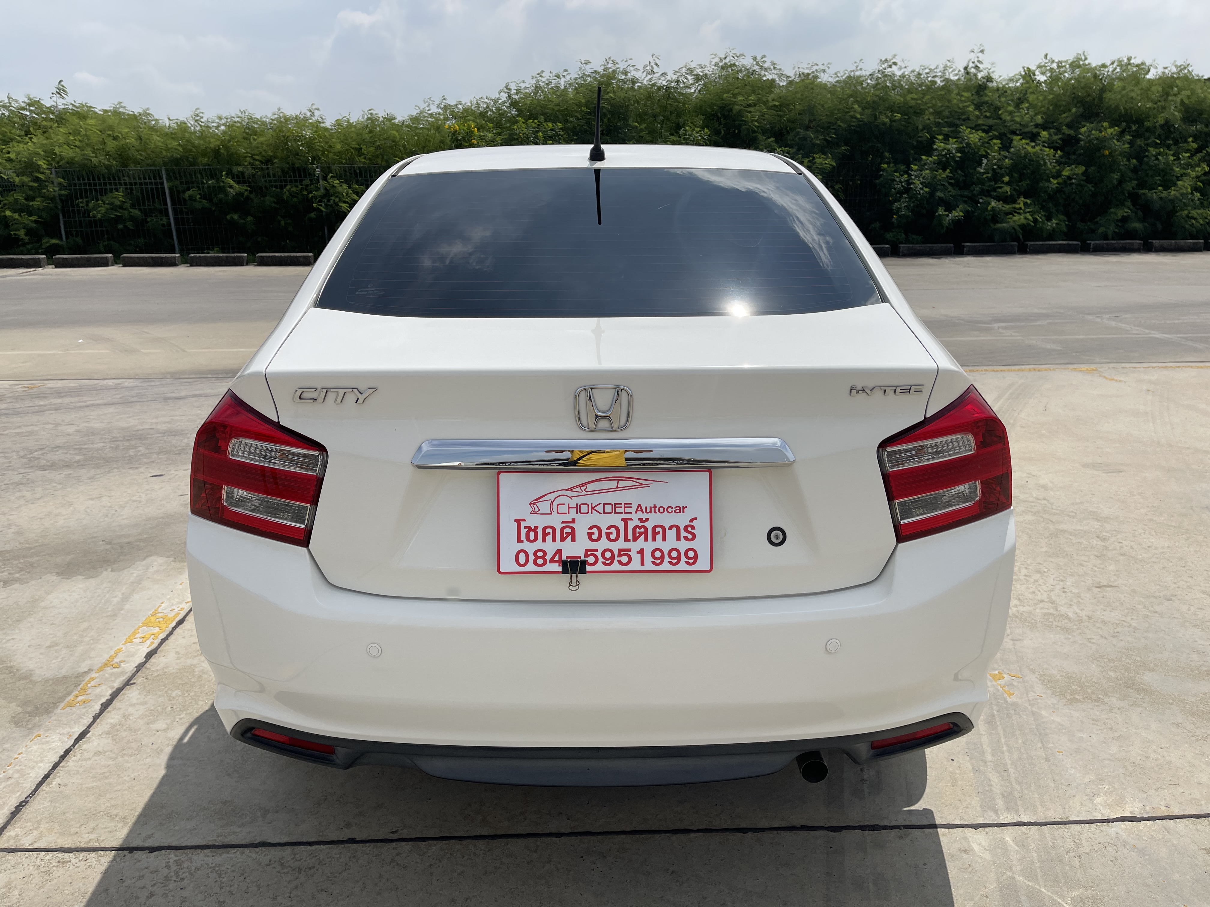 Honda City 1.5 V At 2013 ขาว