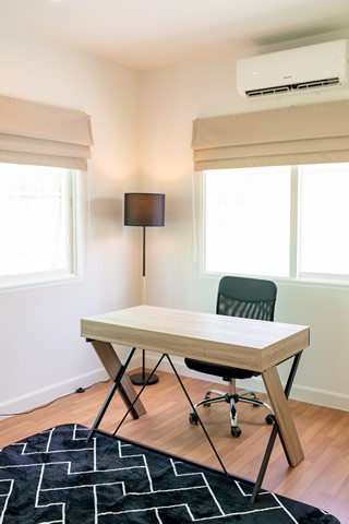 For Rent : Pakhlok, 2-Story Twin House, 3 bedrooms 3 bathrooms