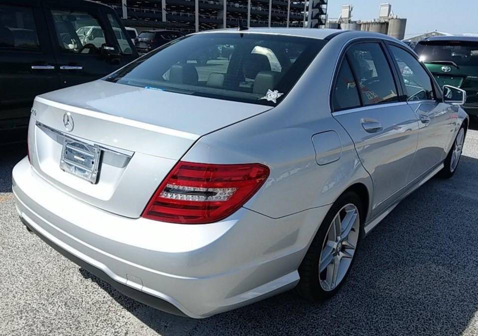 หัวตัดBENZ W204 facelift