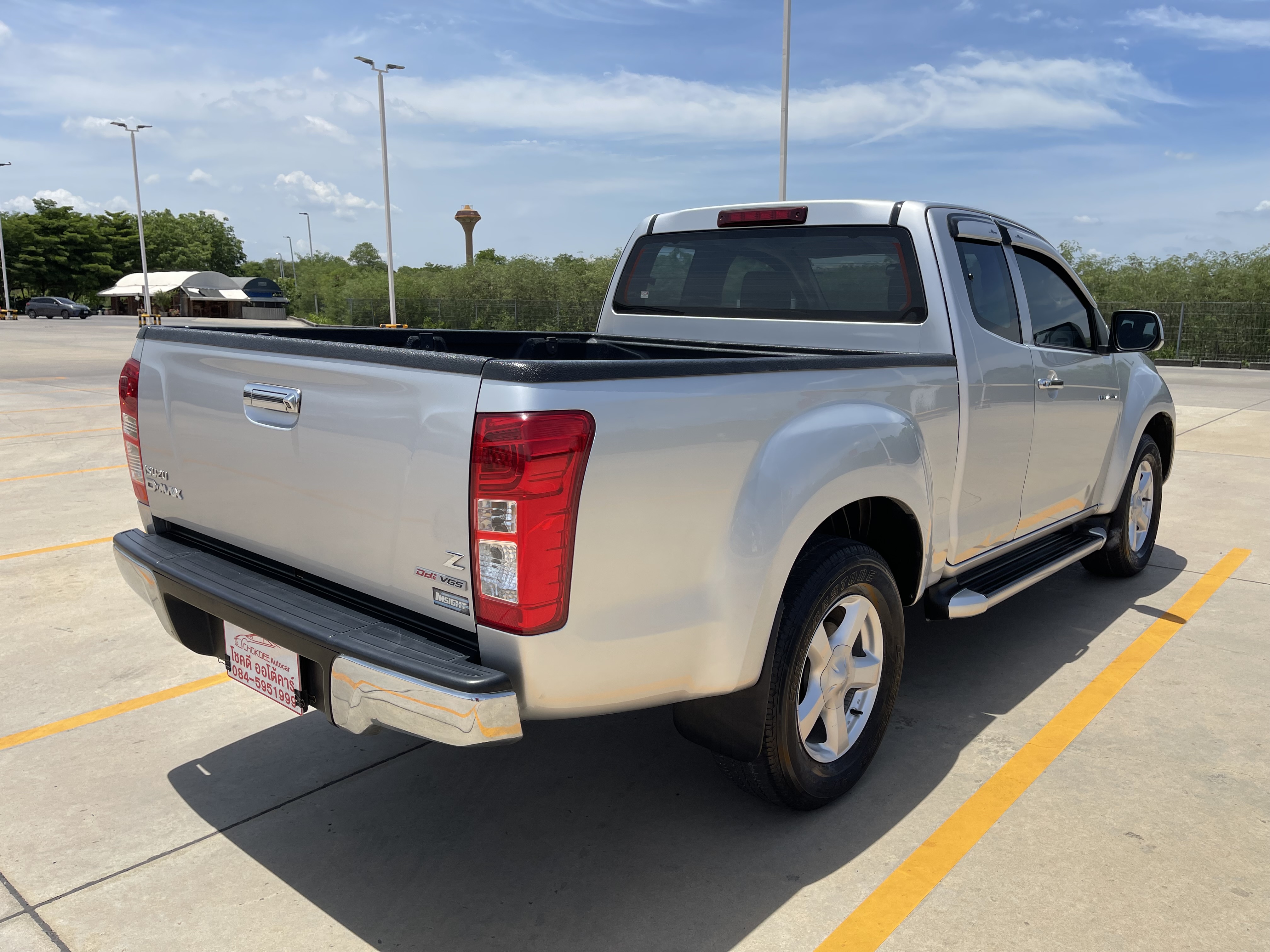 Isuzu Dmax All New Cab Hilander 2.5 Vgs Z Dvd 2014 เงิน