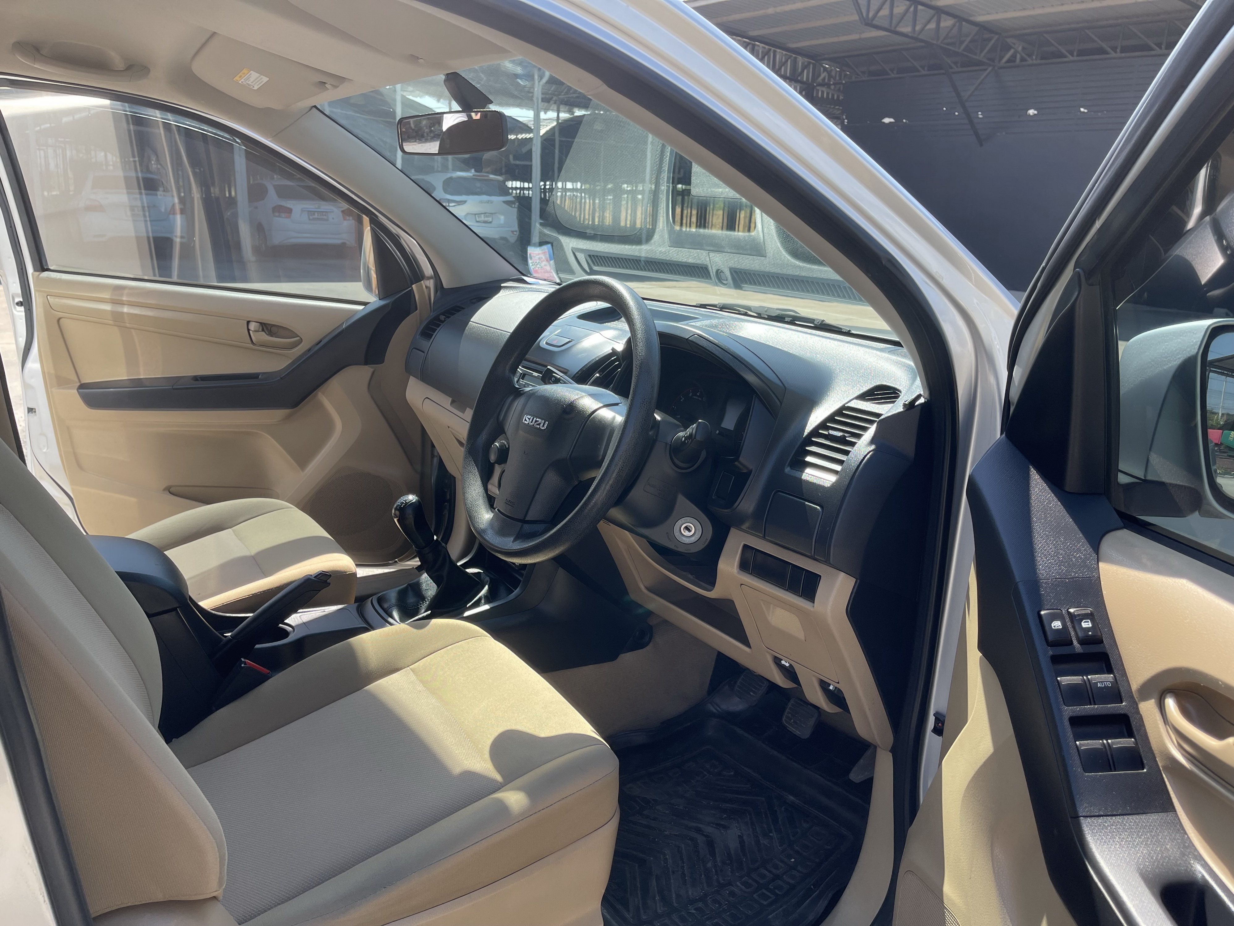 Isuzu Dmax All New 4ประตู 1.9 S 2016 เงิน