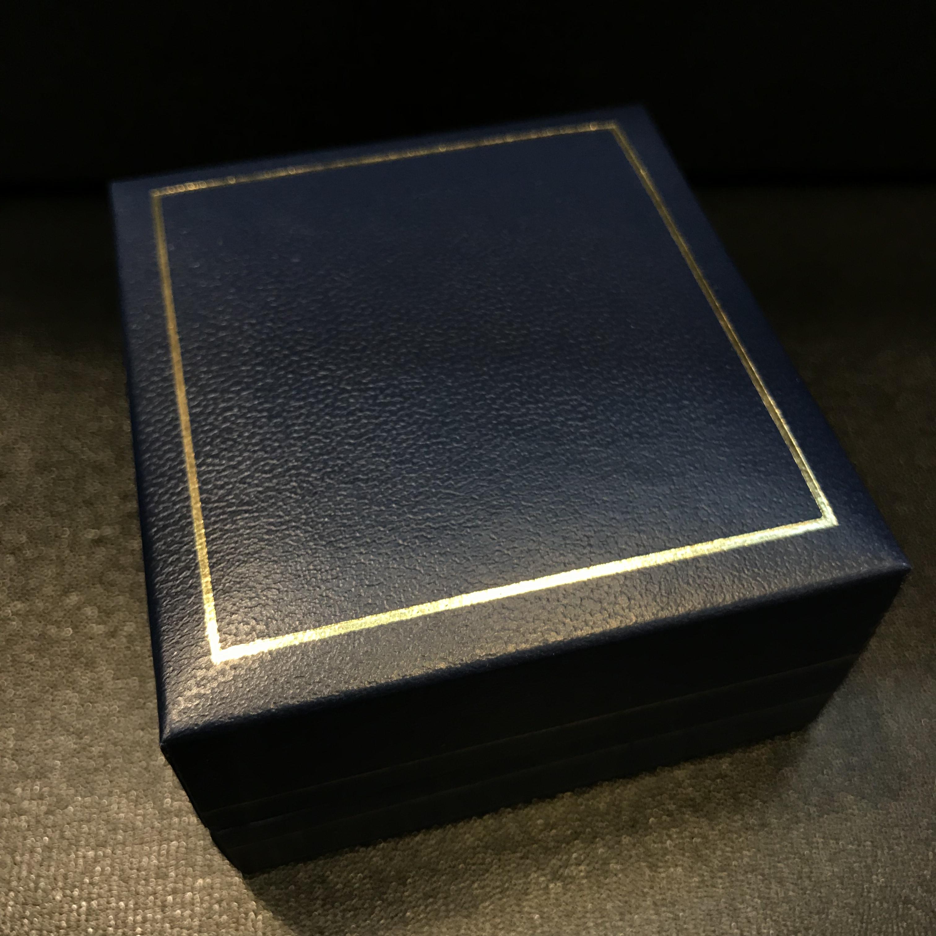 พระกริ่งพุทธอุดมสมบูรณ์ (พระปุ้มปุ้ย) เนื้อนวโลหะ ปี2535(รุ่นแรก)(1ใน2000องค์)