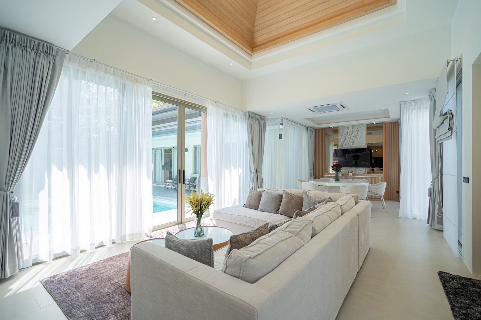 For Rent : Chalong, Luxury Pool Villa 3 Bedrooms 4 Bathrooms