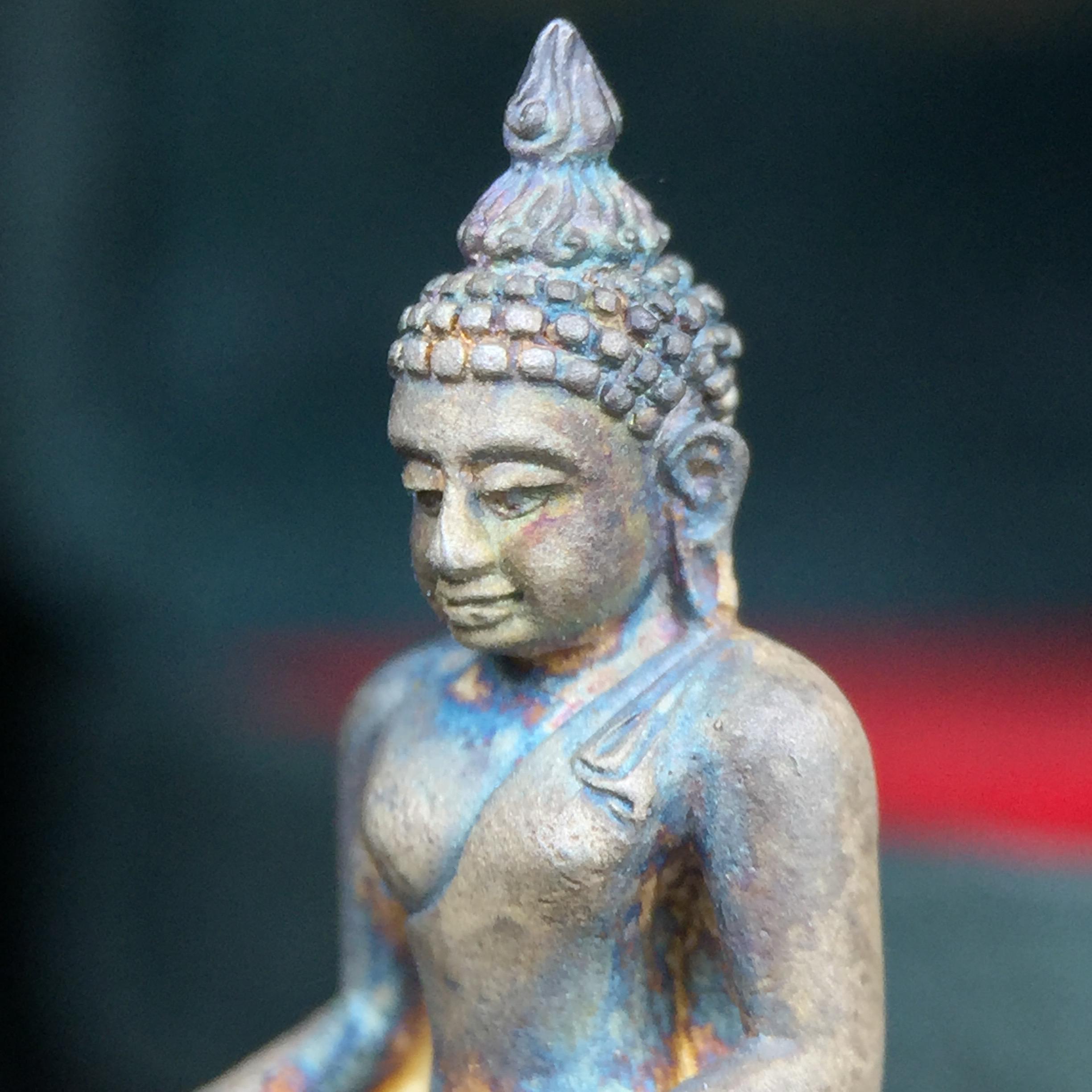 พระกริ่งไพรีพินาศ ตรากาญจนาภิเษก วัดบวรนิเวศวิหาร ที่ระลึกในหลวงรัชกาลที่9 ครองสิริราชสมบัติครบ 50 ปี เนื้อเงิน(สภาพผิวเดิม ขึ้นสีรุ้งธรรมชาติ สวยแบบนิยม)พร้อมกล่องบรรจุเดิม ครบ สมบูรณ์ ชุดพระราชทาน(หายาก)