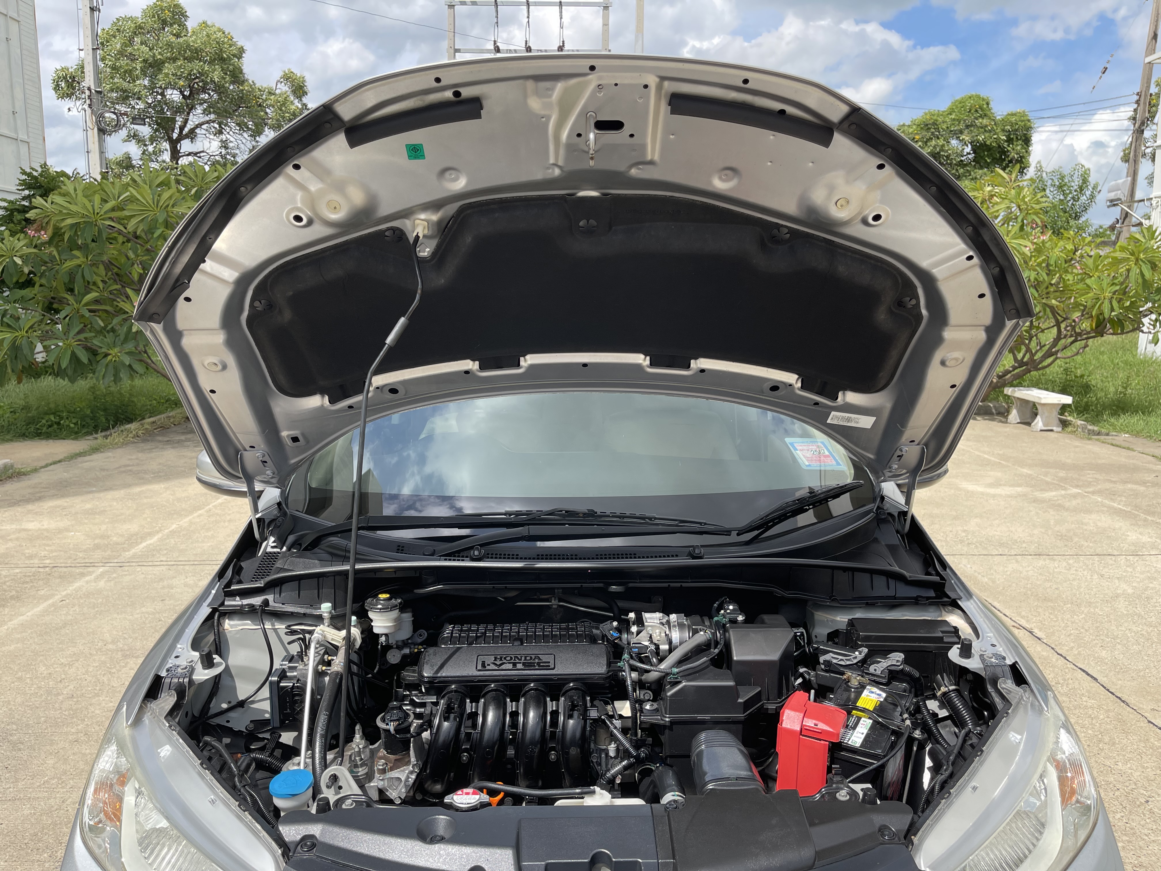 Honda City 1.5 V At 2017 เงิน