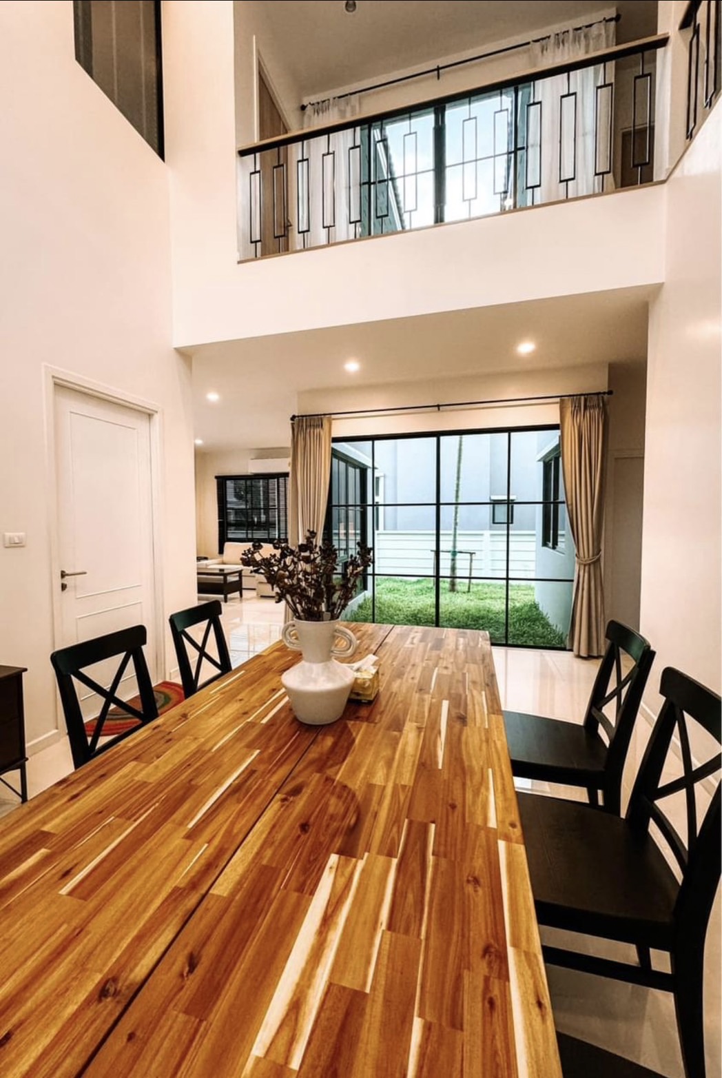 For Rent : Kohkaew, 2-story detached house, 3 bedrooms 2 bathrooms