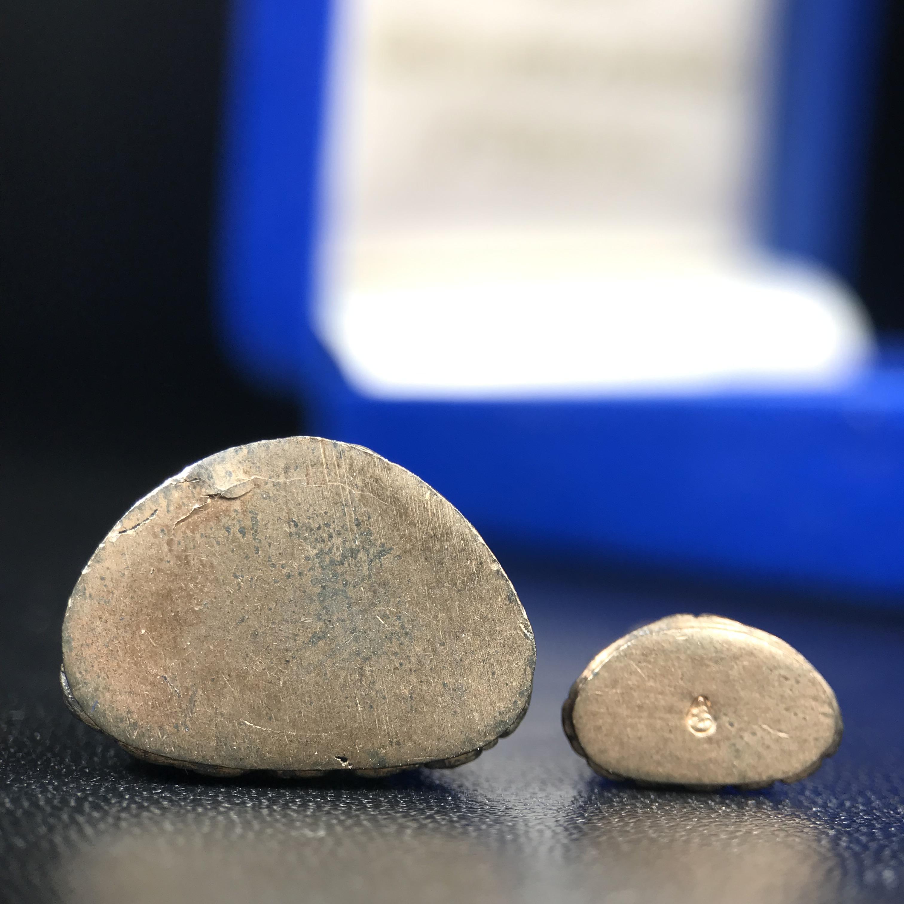 พระกริ่ง-พระชัยวัฒน์ นวราชบพิตร วัดตรีทศเทพ ปี 2530 เนื้อนวโลหะ(1ใน 500 ชุด สุดหายาก)จัดสร้างในวาระพระบาทสมเด็จพระเจ้าอยู่หัวรัชกาลที่ 9 เจริญพระชนมพรรษา 5 รอบนักษัตริย์(ในหลวงรัชกาลที่9เสด็จเททอง) (สภาพสวยครบสมบูรณ์))พิธีใหญ่ รุ่นยอดนิยม