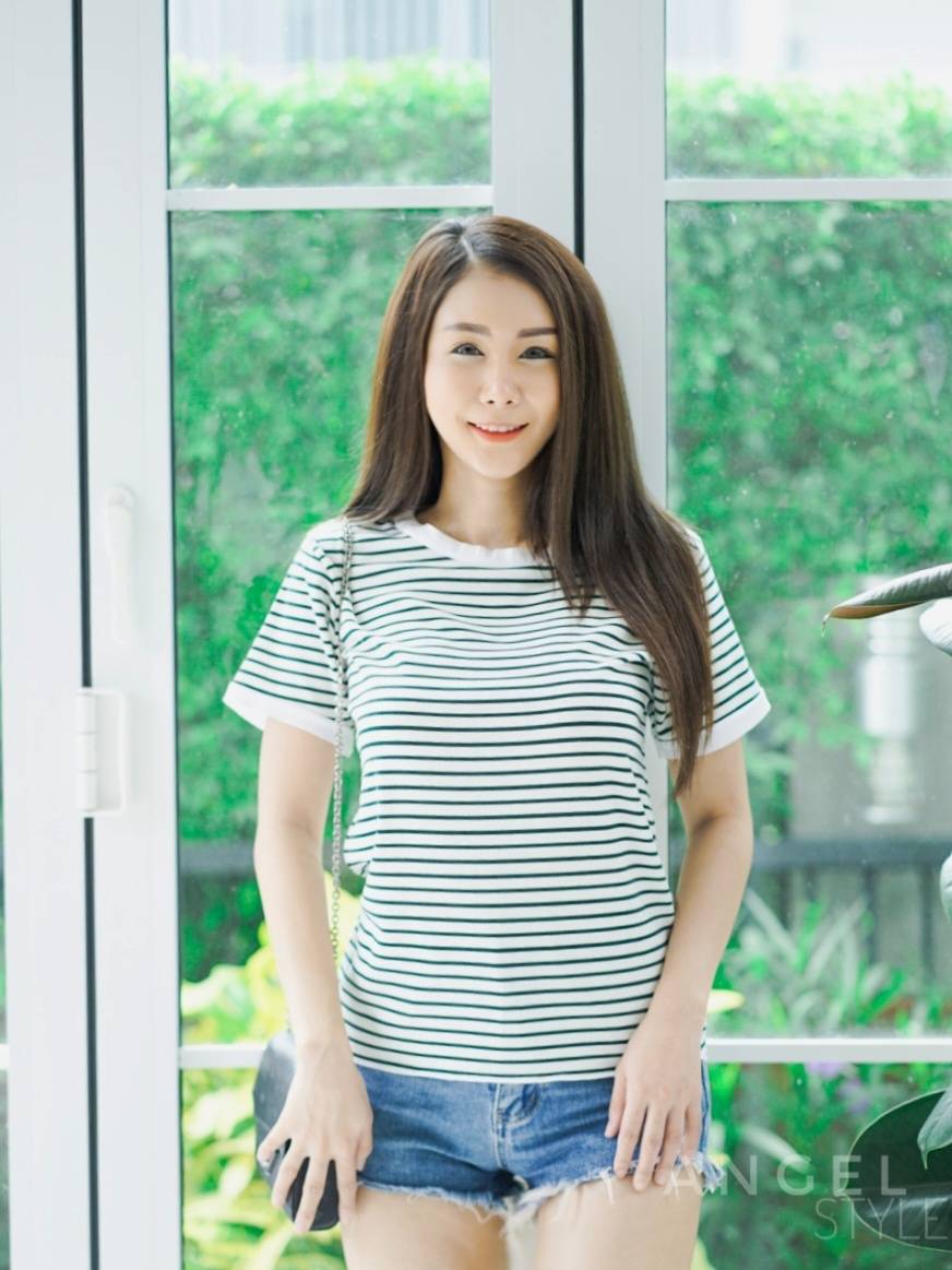 ริ้วจั้มแขนสั้น