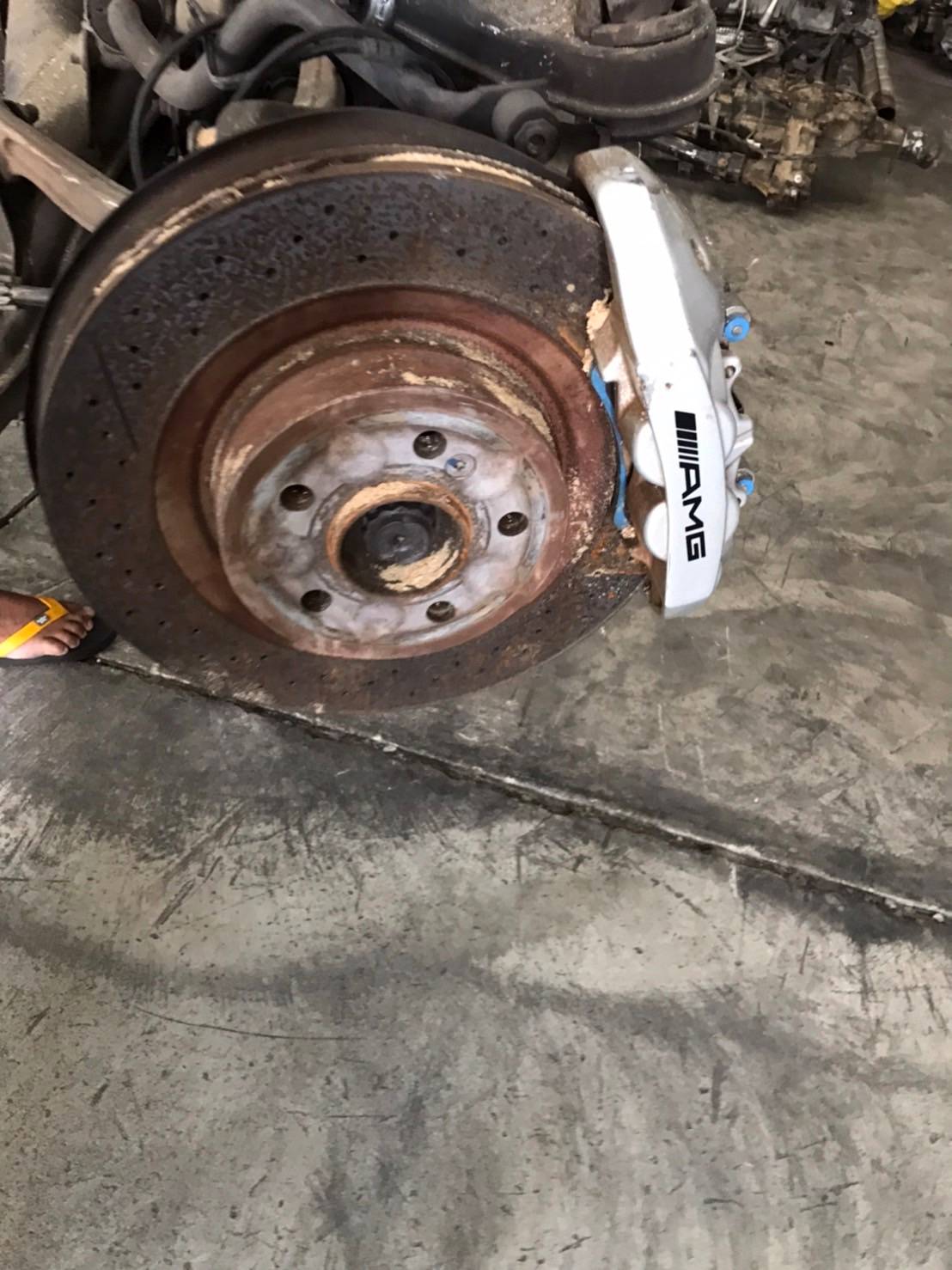 ชุดเบรคAMG BENZ W204