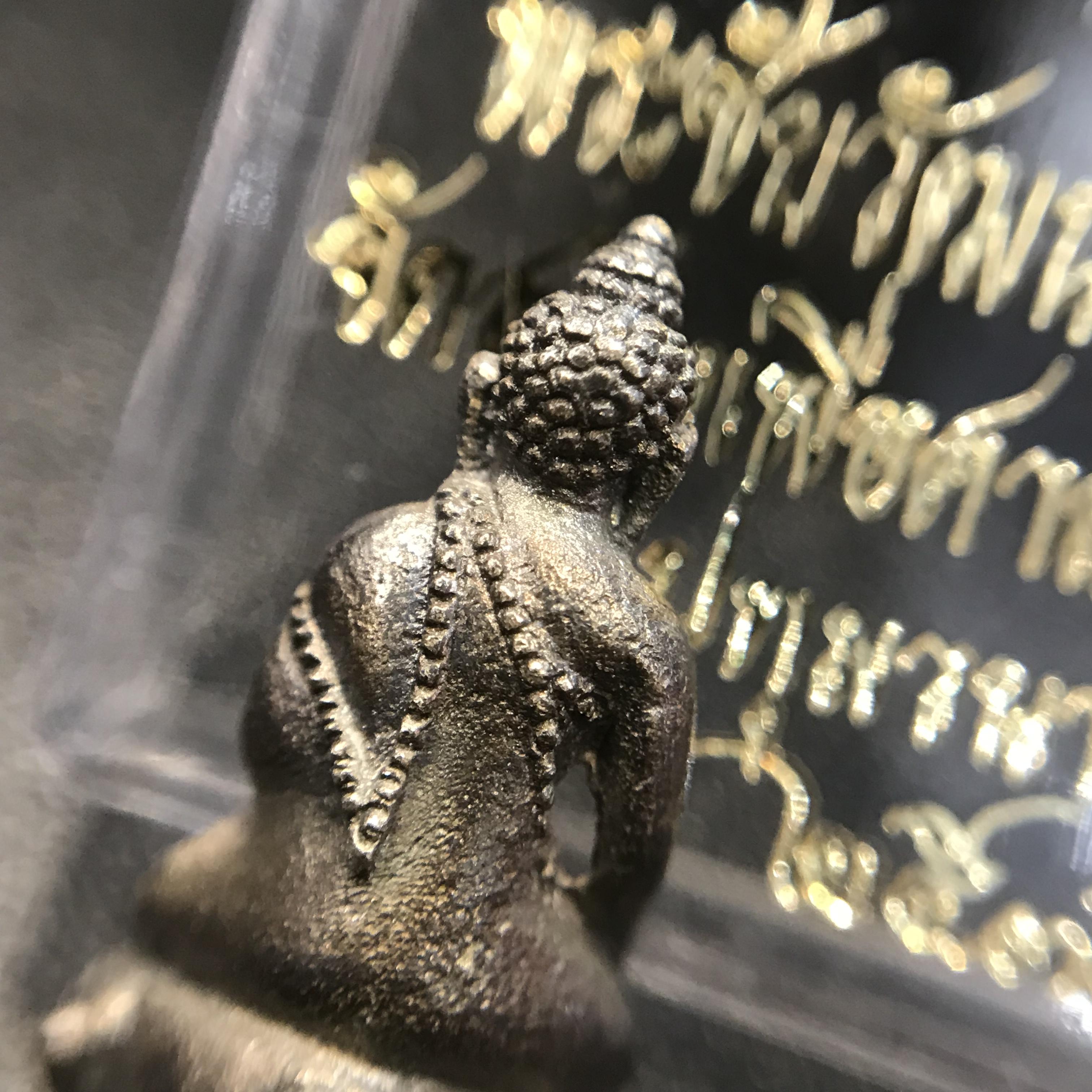 พระชัยวัฒน์นวปทุม ภปร. วัดปทุมวนาราม ปี2535 เนื้อเงิน+เนื้อนวโลหะ(ในหลวงรัชกาลที่9เสด็จเททอง)(สภาพสวยเดิมครบสมบูรณ์)