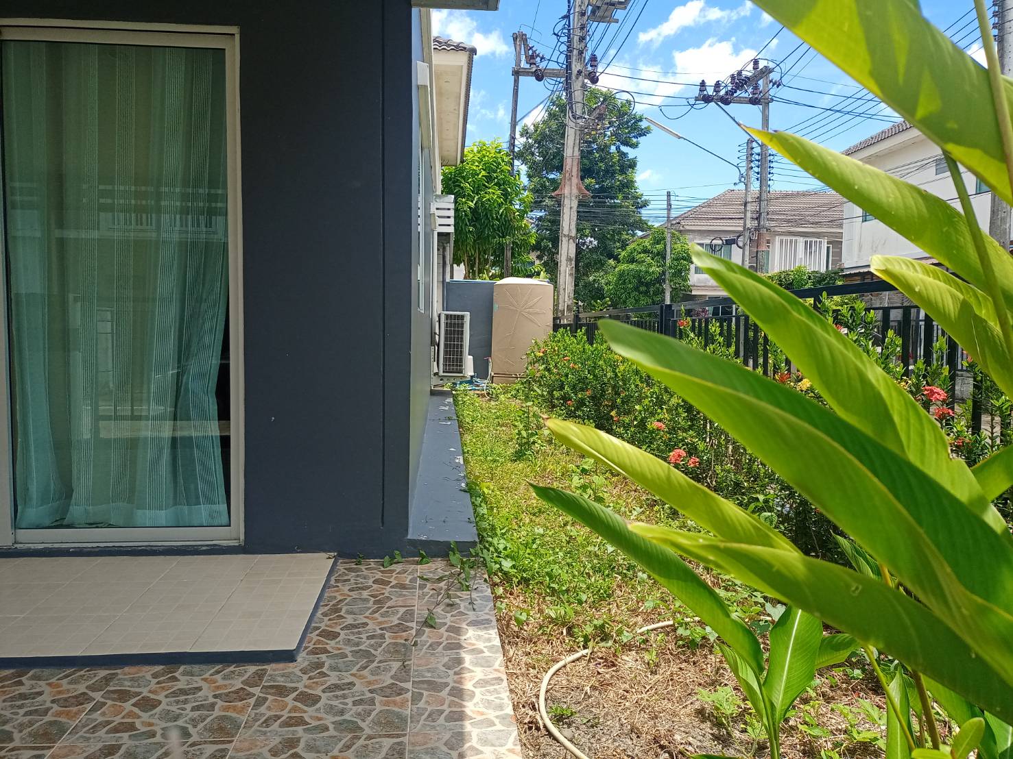 For Rent : Pruksa Ville Thalang 3 bedrooms, 2 bathrooms.