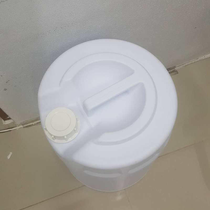 แกลลอนกลม 20 ลิตร AD4 ขาวทึบ