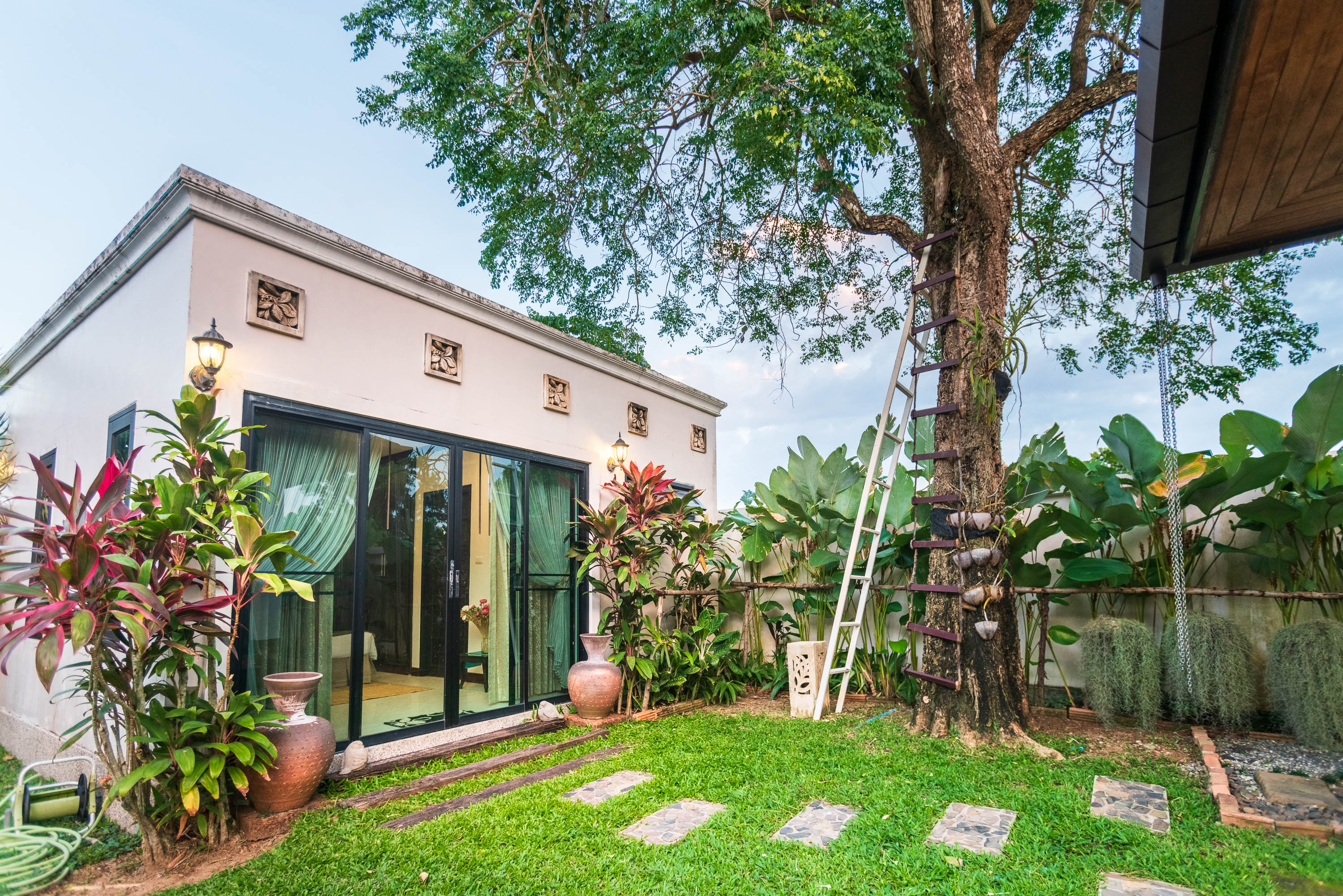For Rent : Private Pool Villa in Cherngtalay BangJo, 3 Bedrooms 2 Bathrooms
