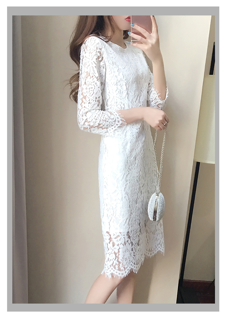 ชุดเดรสสั้นผ้าลูกไม้สีขาวนวล สวยหวาน แขนสามส่วน