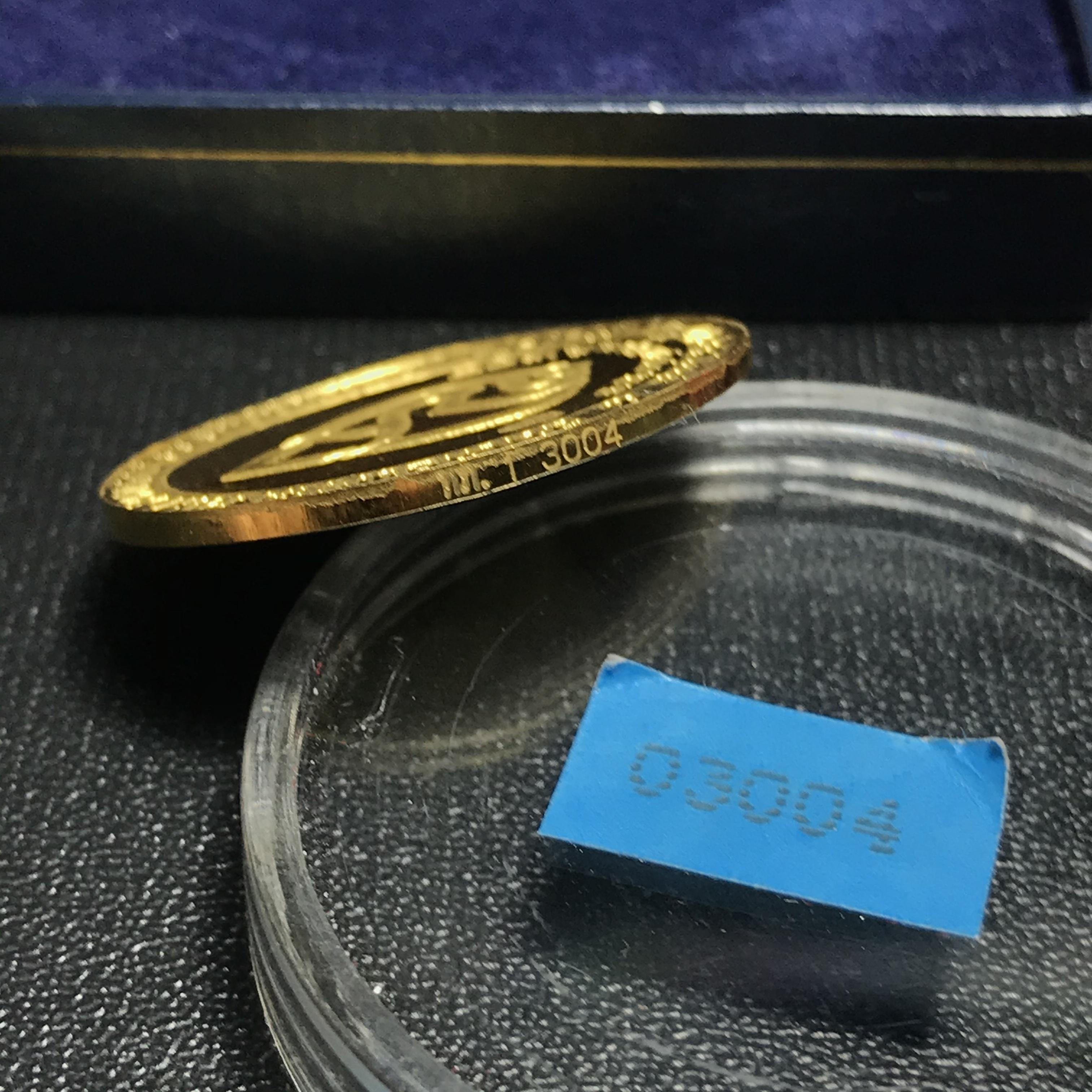 เหรียญสมเด็จย่า 5 แผ่นดิน รศ 119 - รศ 214 พิธีวัดบวรนิเวศ ปี 2539 เนื้อทองคำ(หมายเลข 3004)สภาพสวยพร้อมกล่องบรรจุเดิม